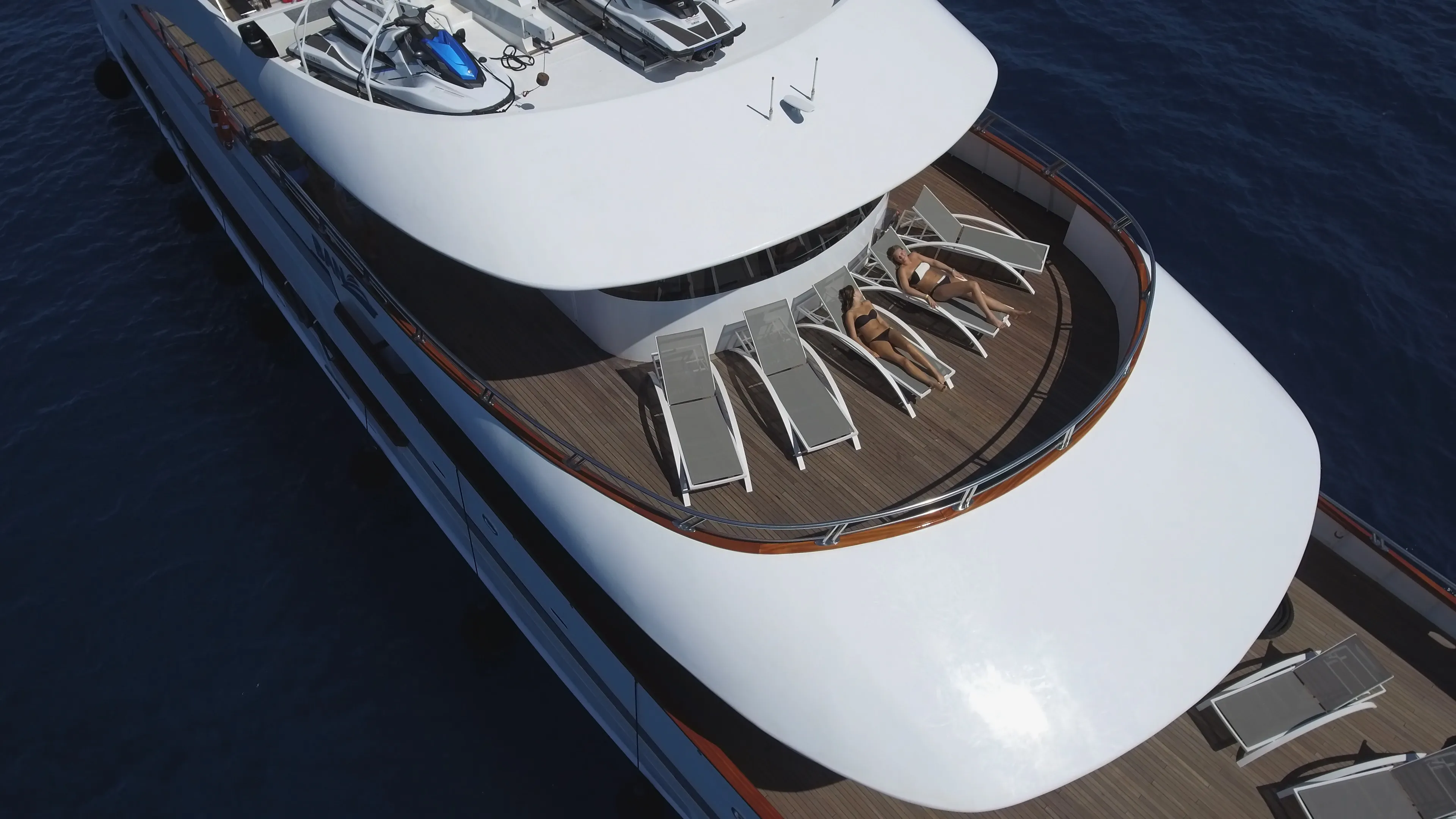 Luxury Motor Yacht Ban — yacht photo 30