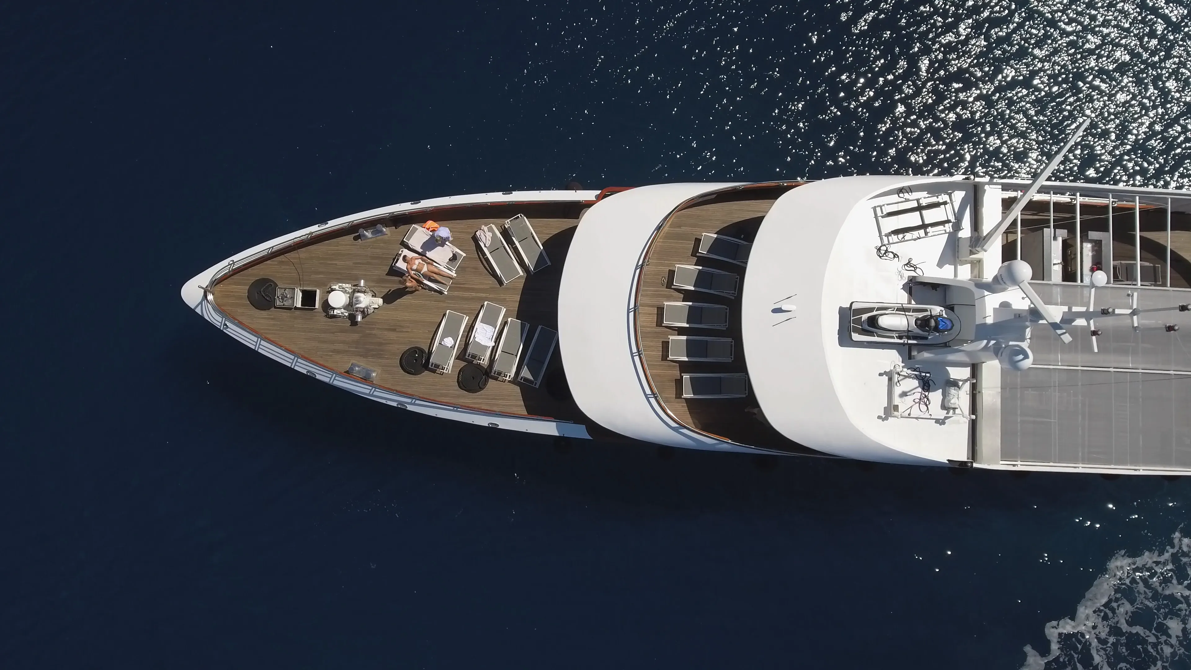Luxury Motor Yacht Ban — yacht photo 11
