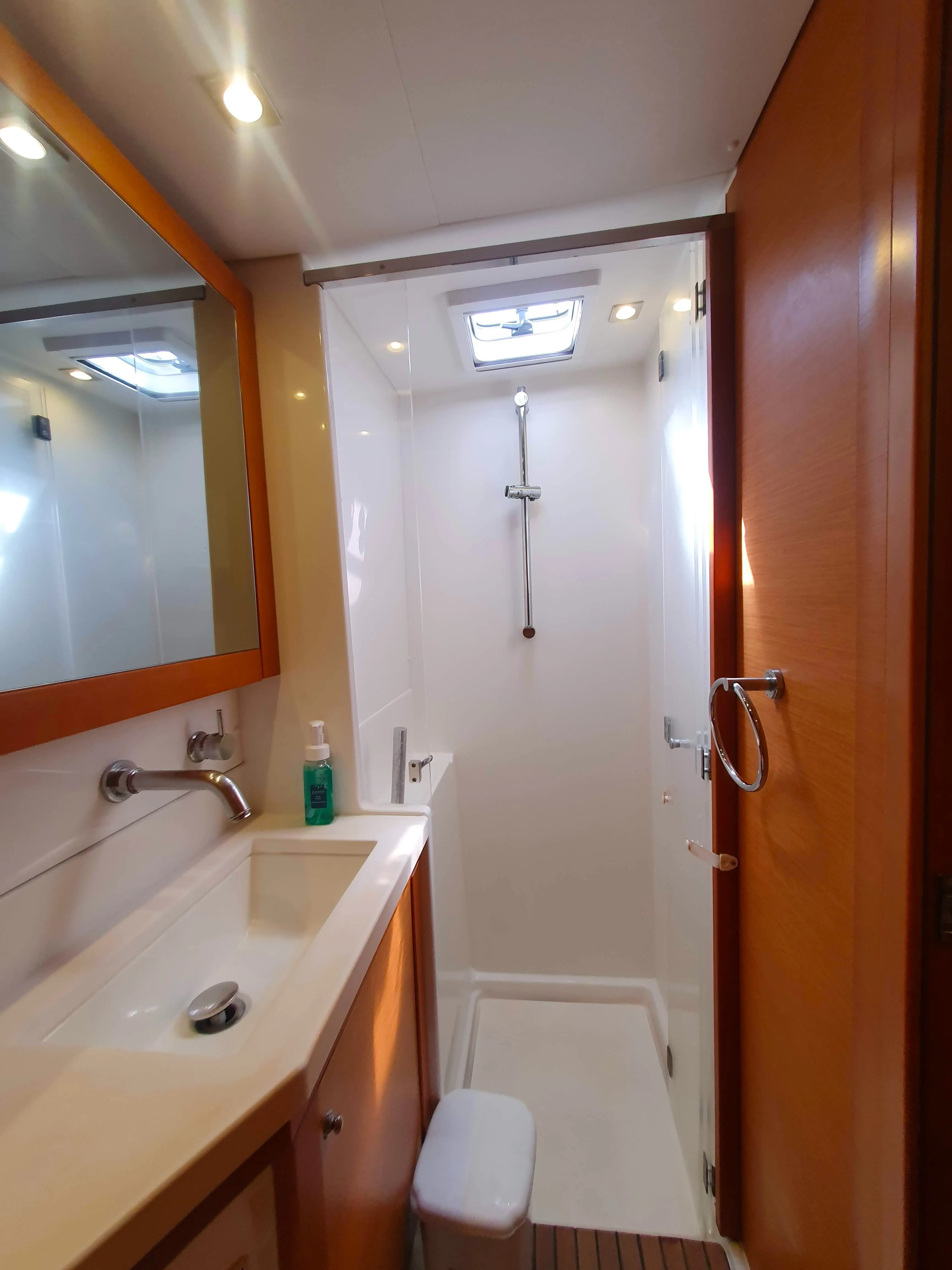 Lagoon 450 Fly ArMarg — jahtikuva 19