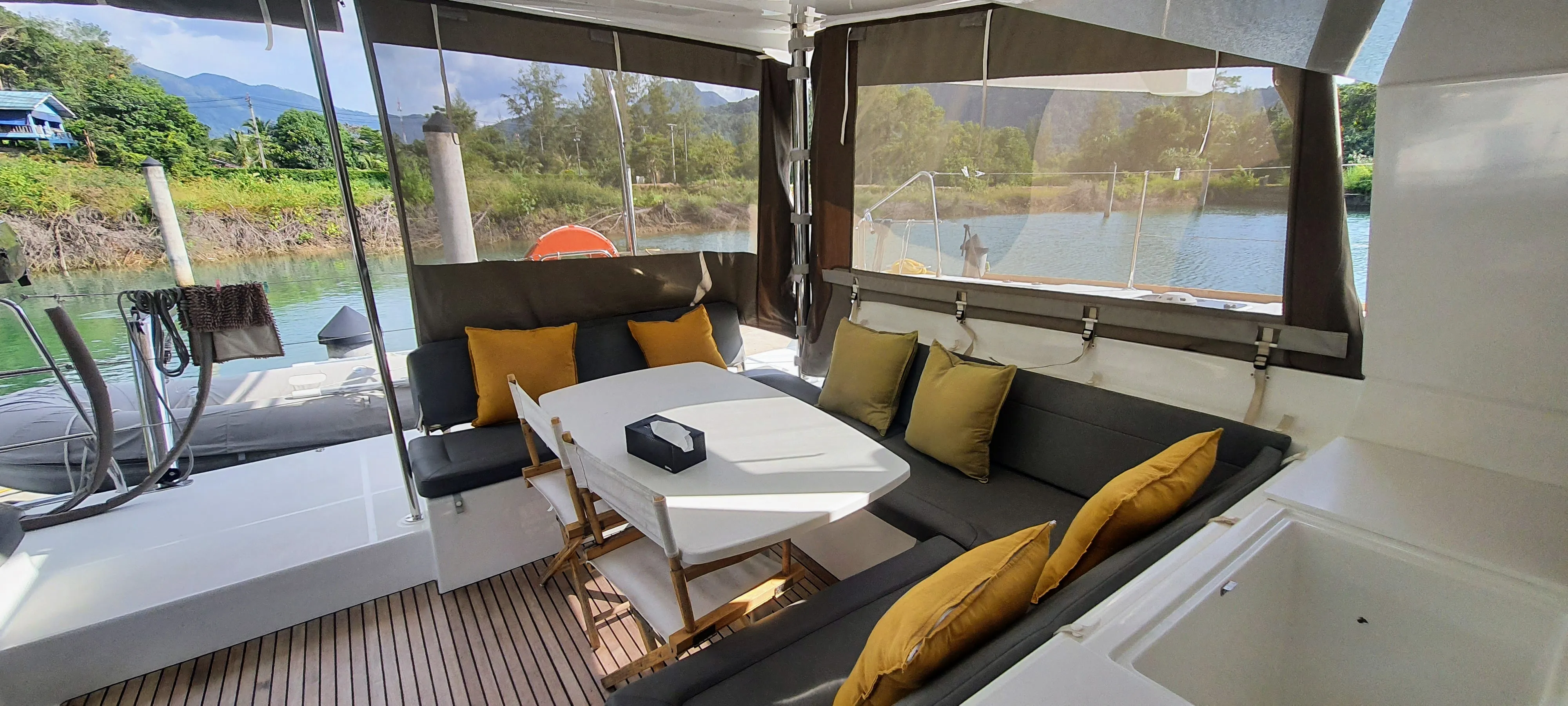 Lagoon 450 Fly ArMarg — jahtikuva 31