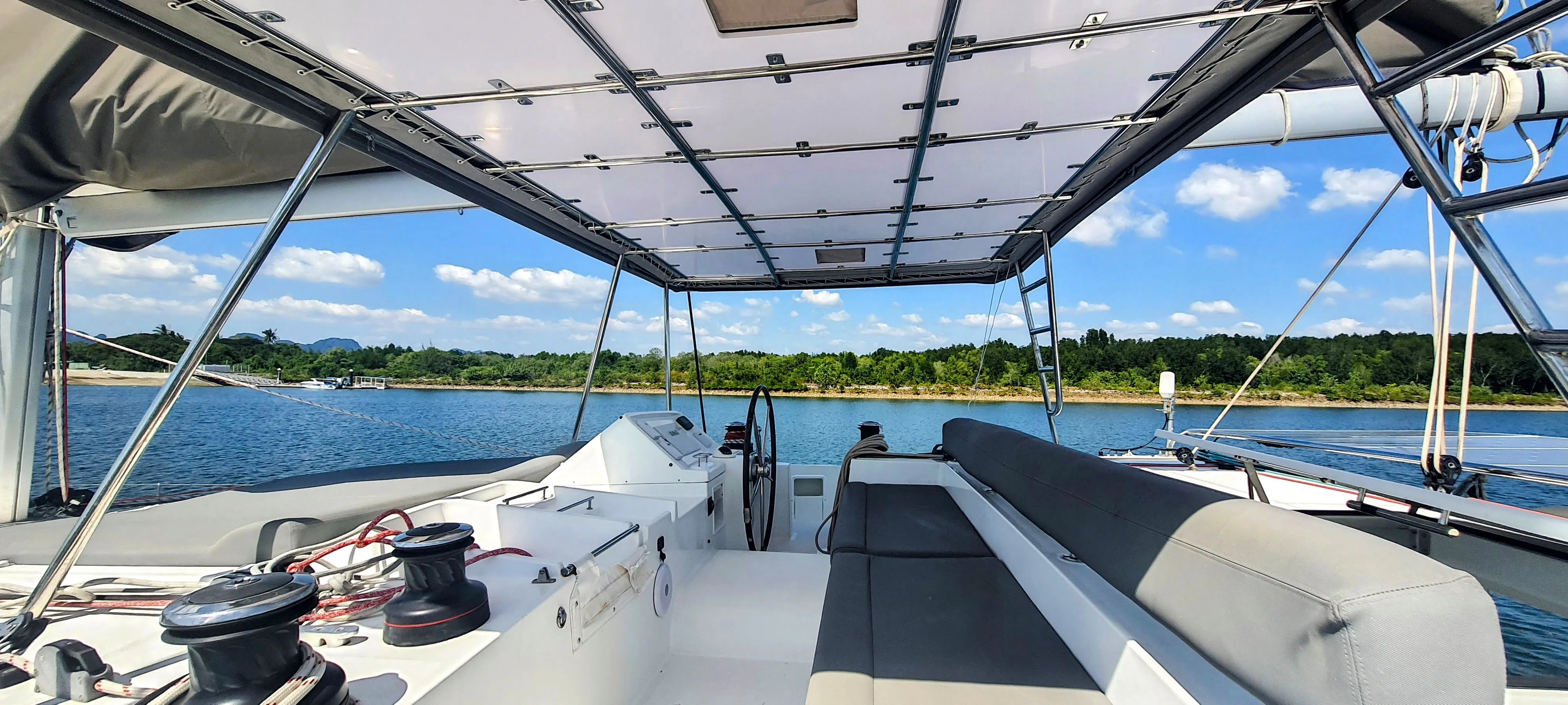 Lagoon 450 Fly ArMarg — jahtikuva 32