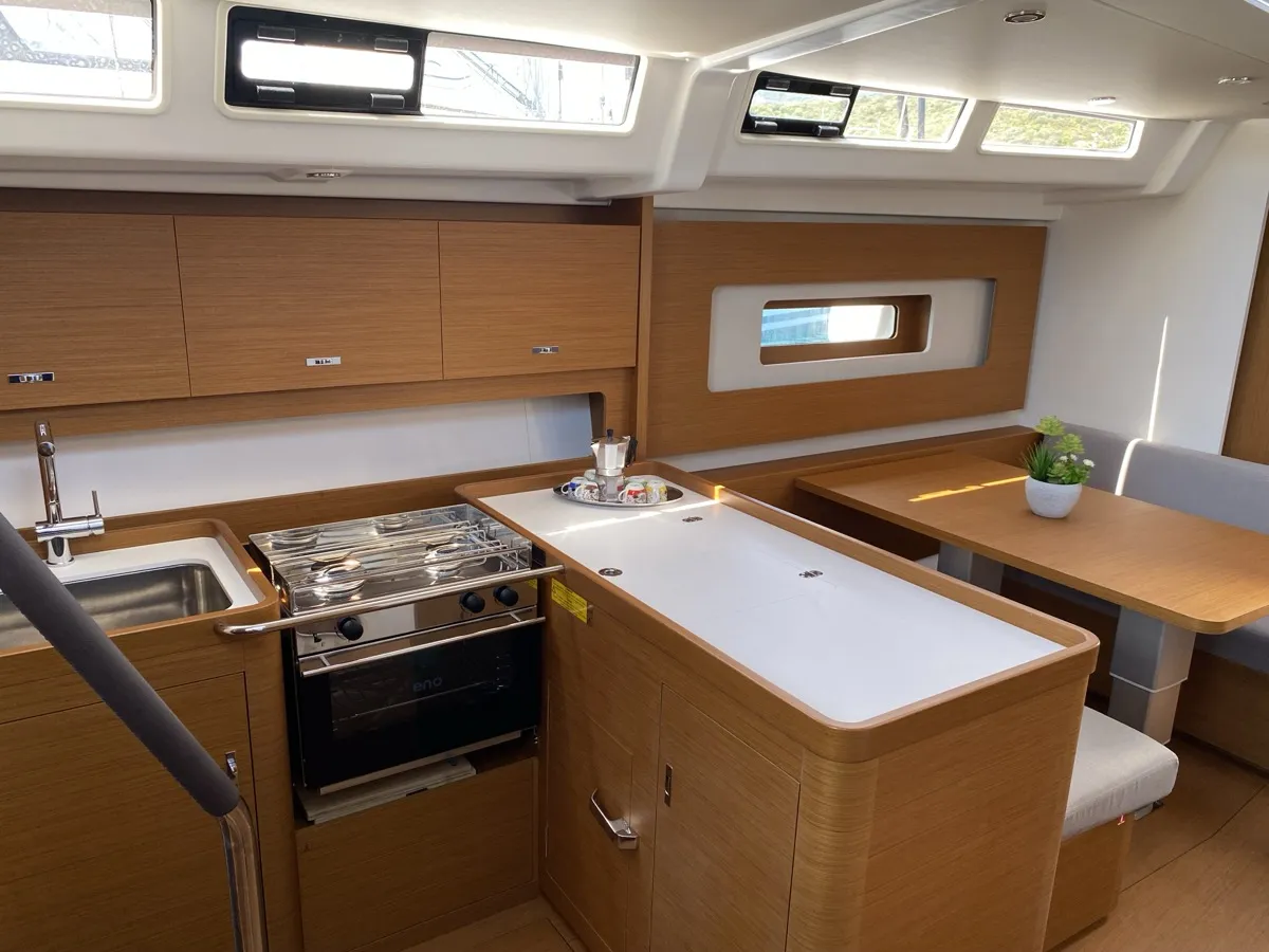 First 44 Saetta — foto dello yacht n. 2
