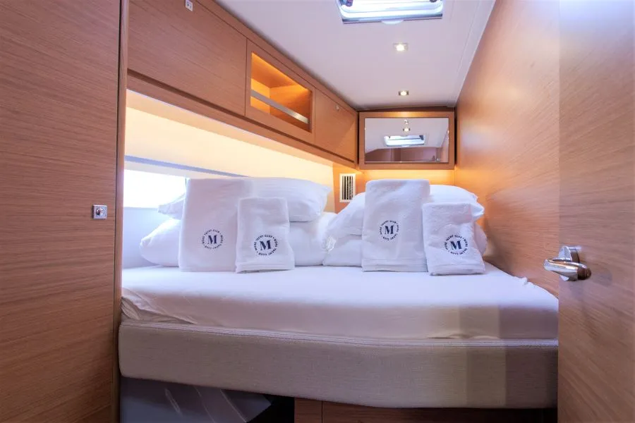 Dufour 530 ANNA III — Yachtfoto 2