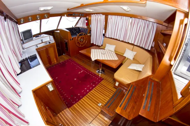 Staryacht 1670 Holiday — yacht photo 2