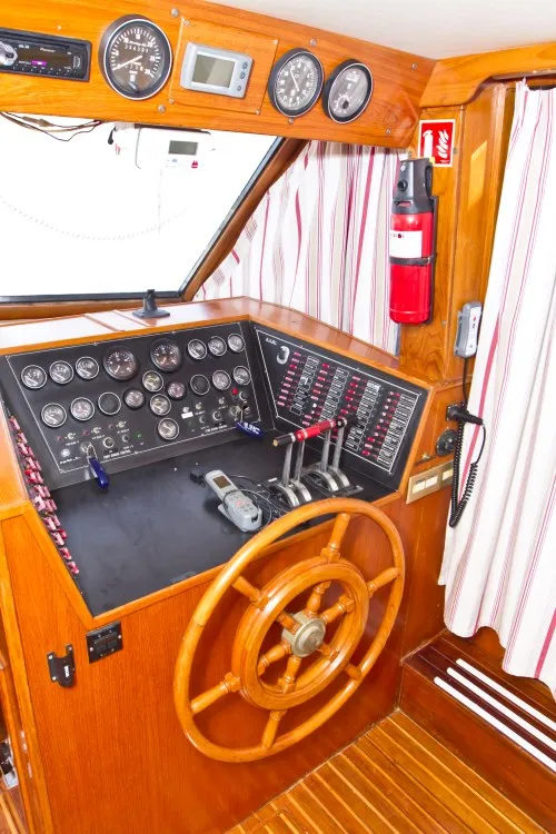 Staryacht 1670 Holiday — yacht photo 13