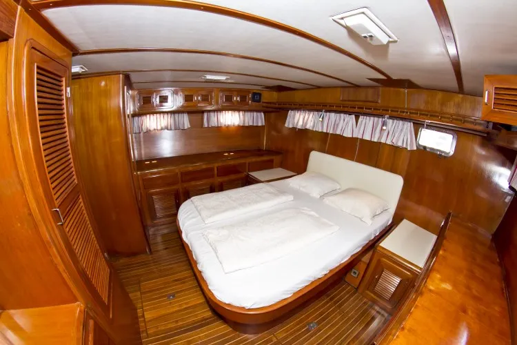 Staryacht 1940 Viva La Libertad — yacht photo 4