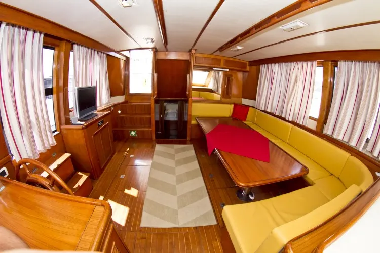 Staryacht 1940 Viva La Libertad — yacht photo 16