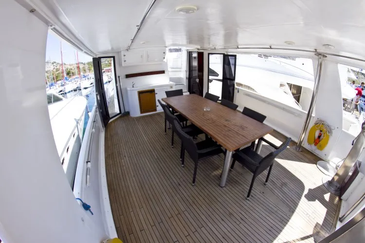Staryacht 1940 Viva La Libertad — yacht photo 2