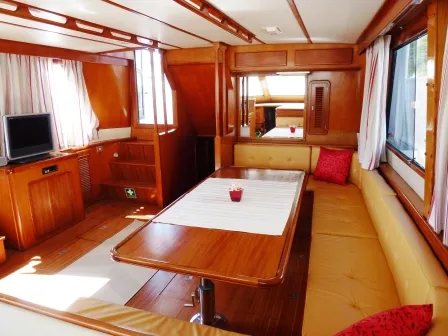 Staryacht 1940 Viva La Libertad — yacht photo 14