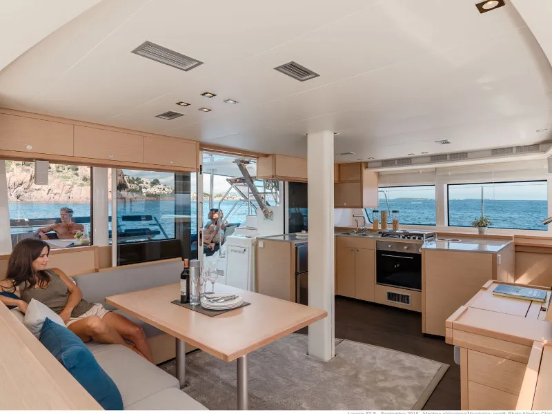 Lagoon 52F Fichissimo - Premium Line — снимка на яхтата 3