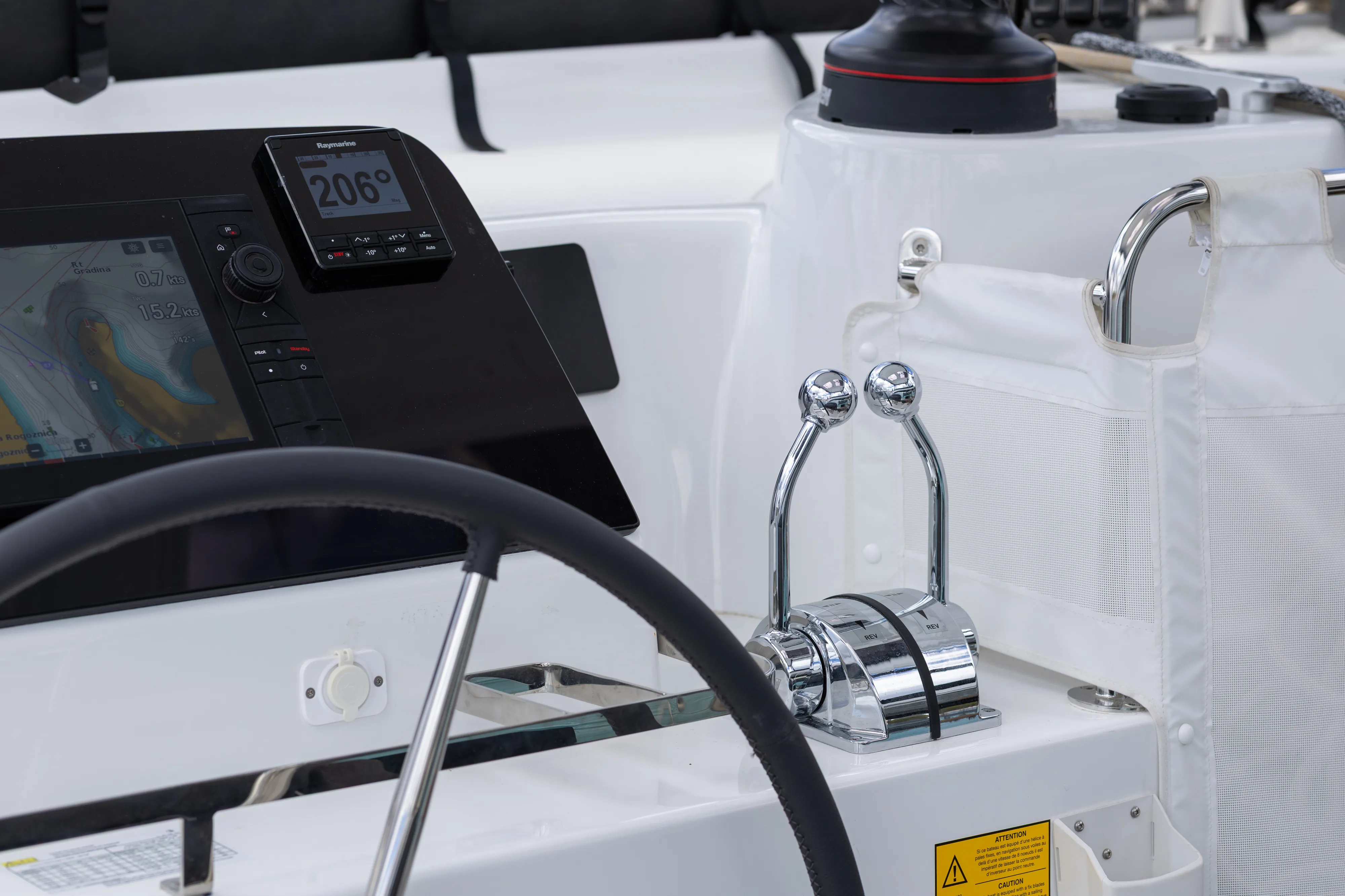 Lagoon 42 LADY AURORA — yacht photo 12