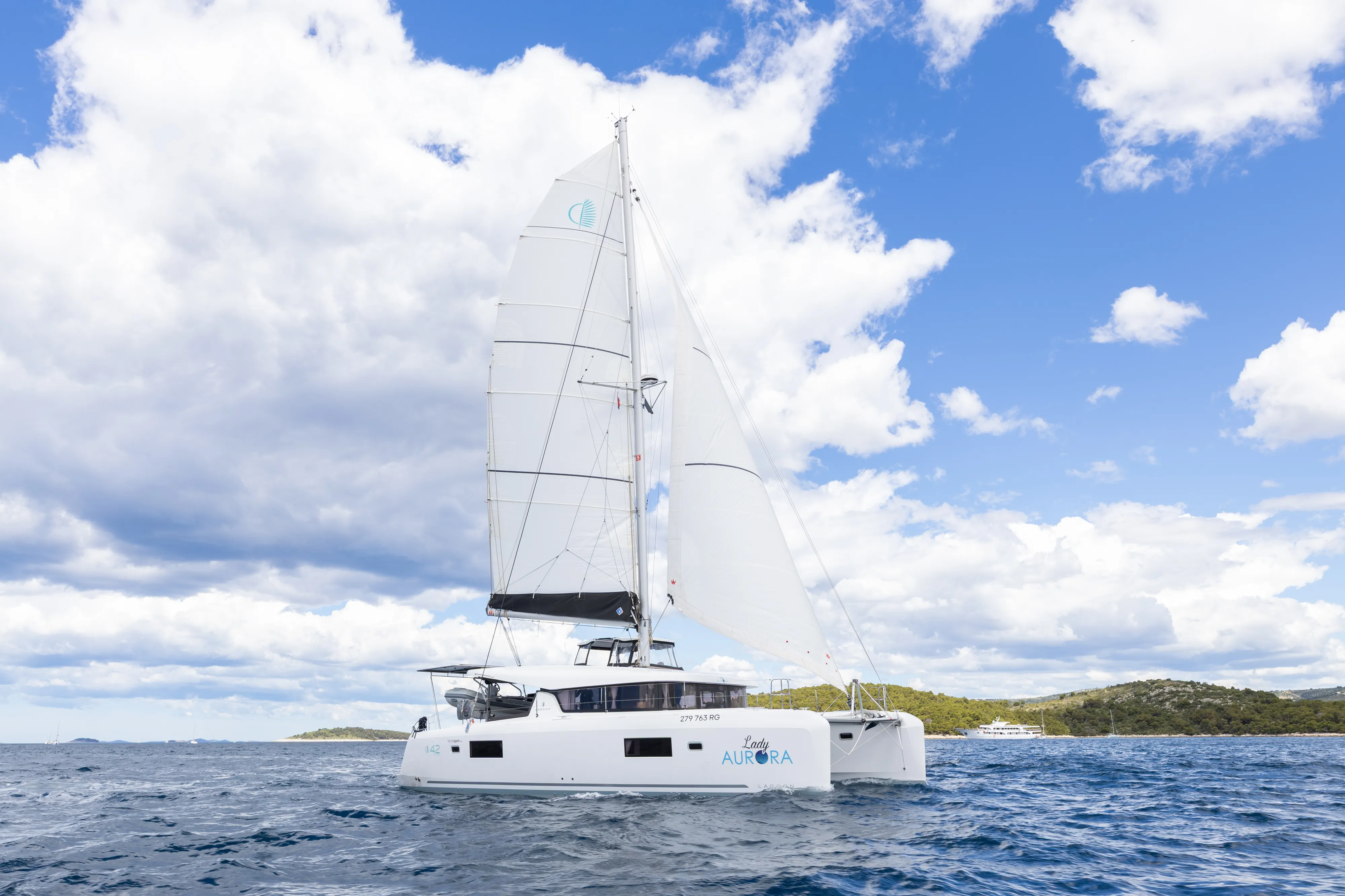 Lagoon 42 LADY AURORA — yacht photo 27
