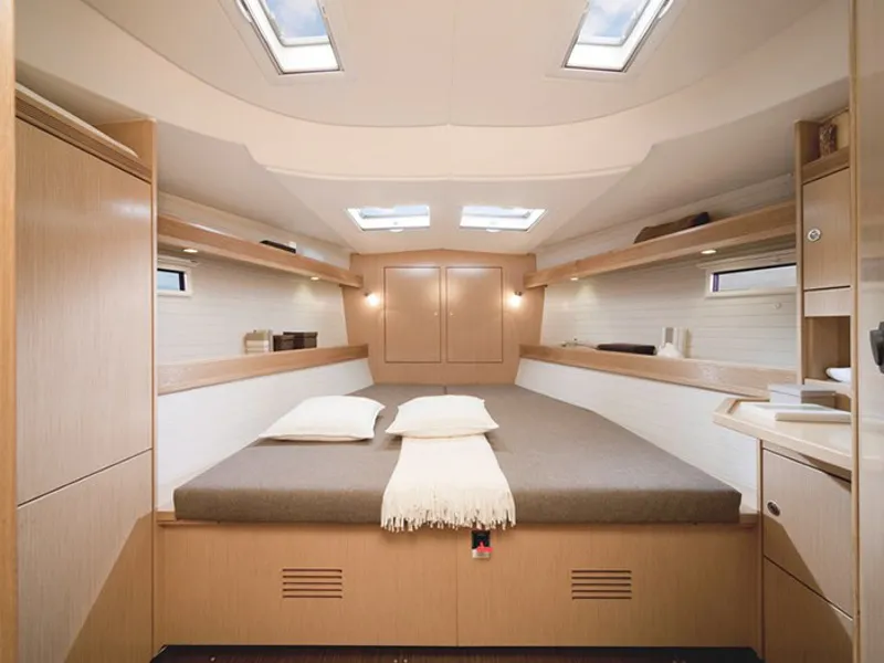Bavaria 45 Cruiser Tiresia — yacht photo 3