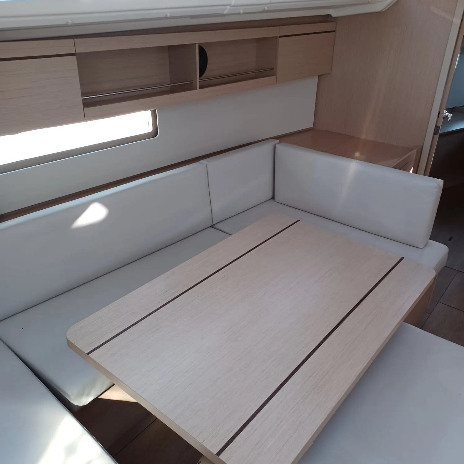 Oceanis 40.1 Elisa — yacht photo 9