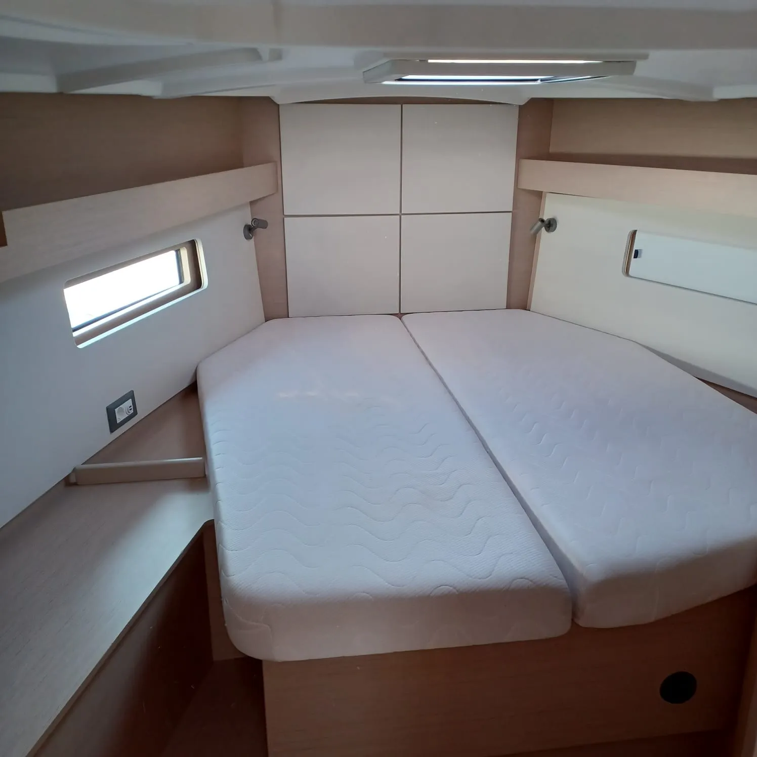 Oceanis 40.1 Elisa — yacht photo 20