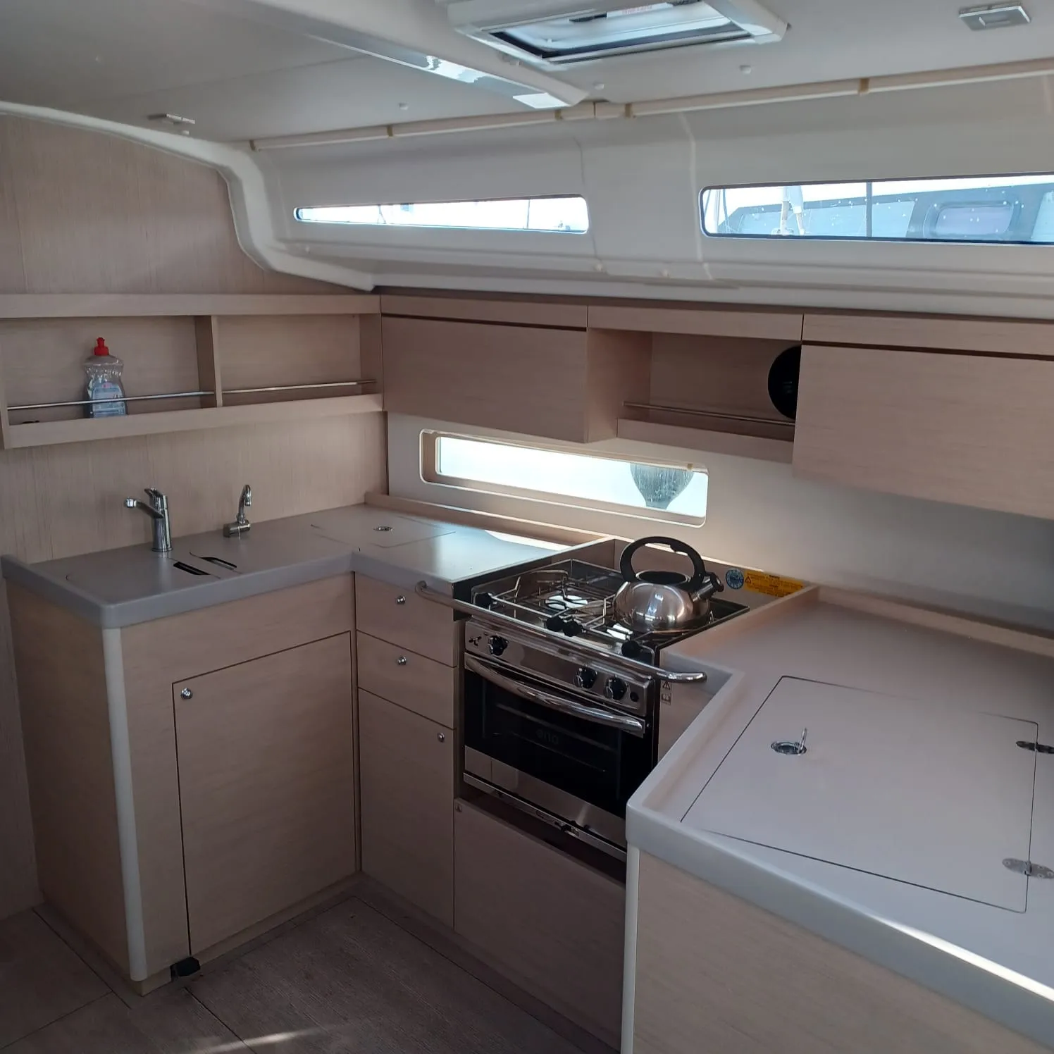 Oceanis 40.1 Elisa — yacht photo 6