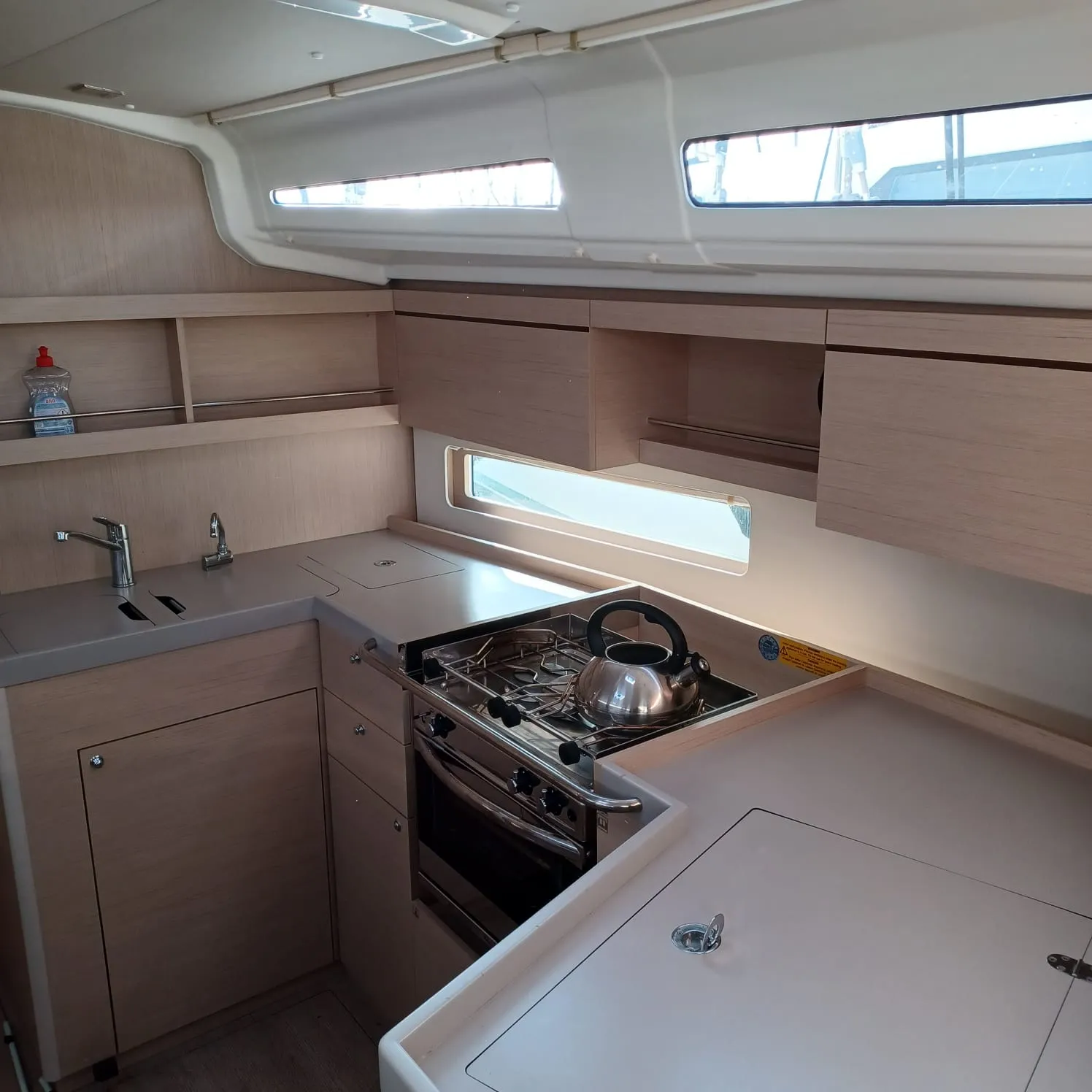 Oceanis 40.1 Elisa — yacht photo 10