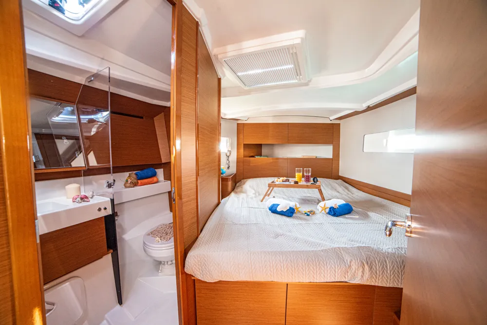 Sun Odyssey 410 Marianna — фотография яхты 28