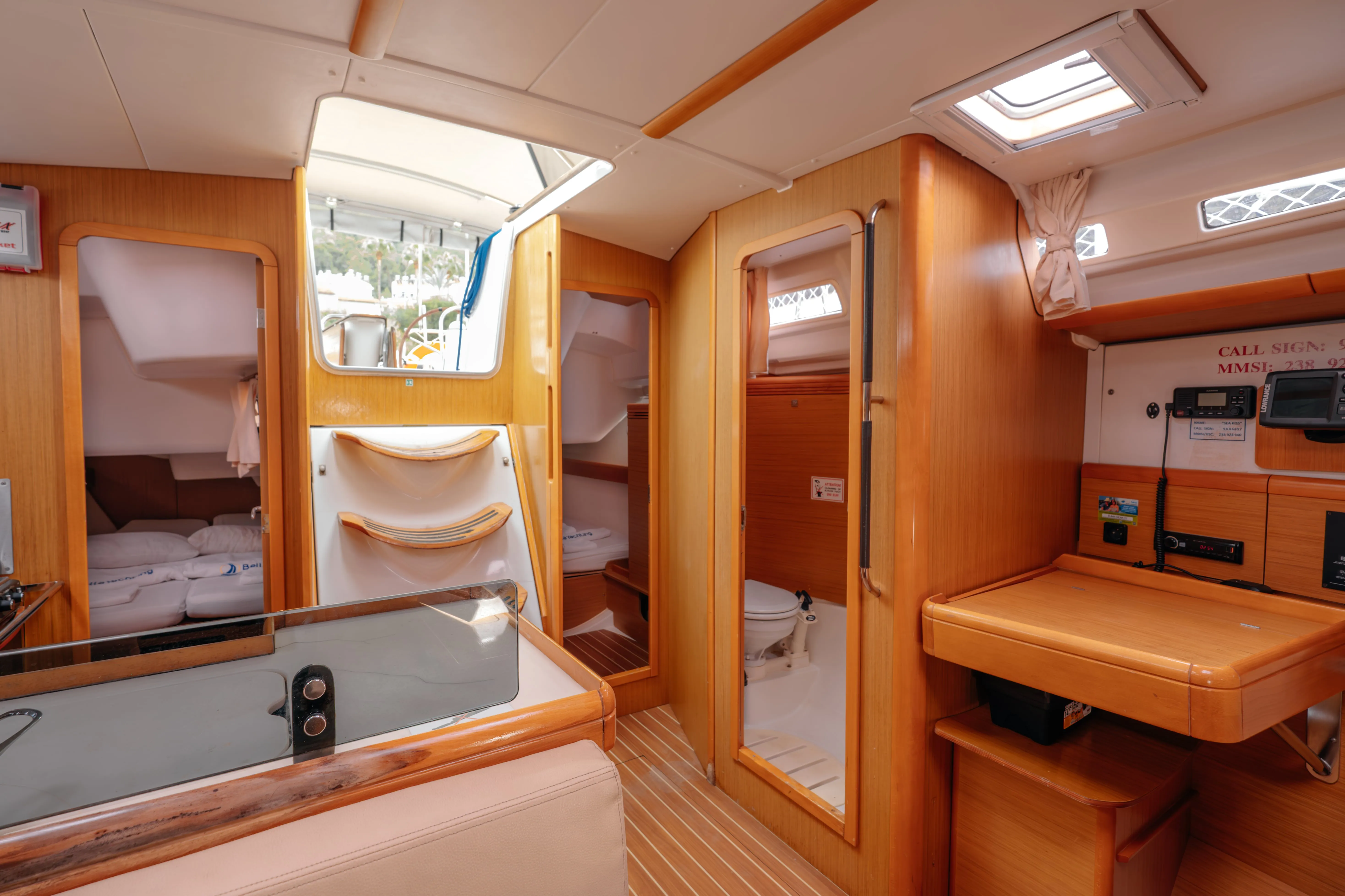 Sun Odyssey 42 i Classic — фотография яхты 11