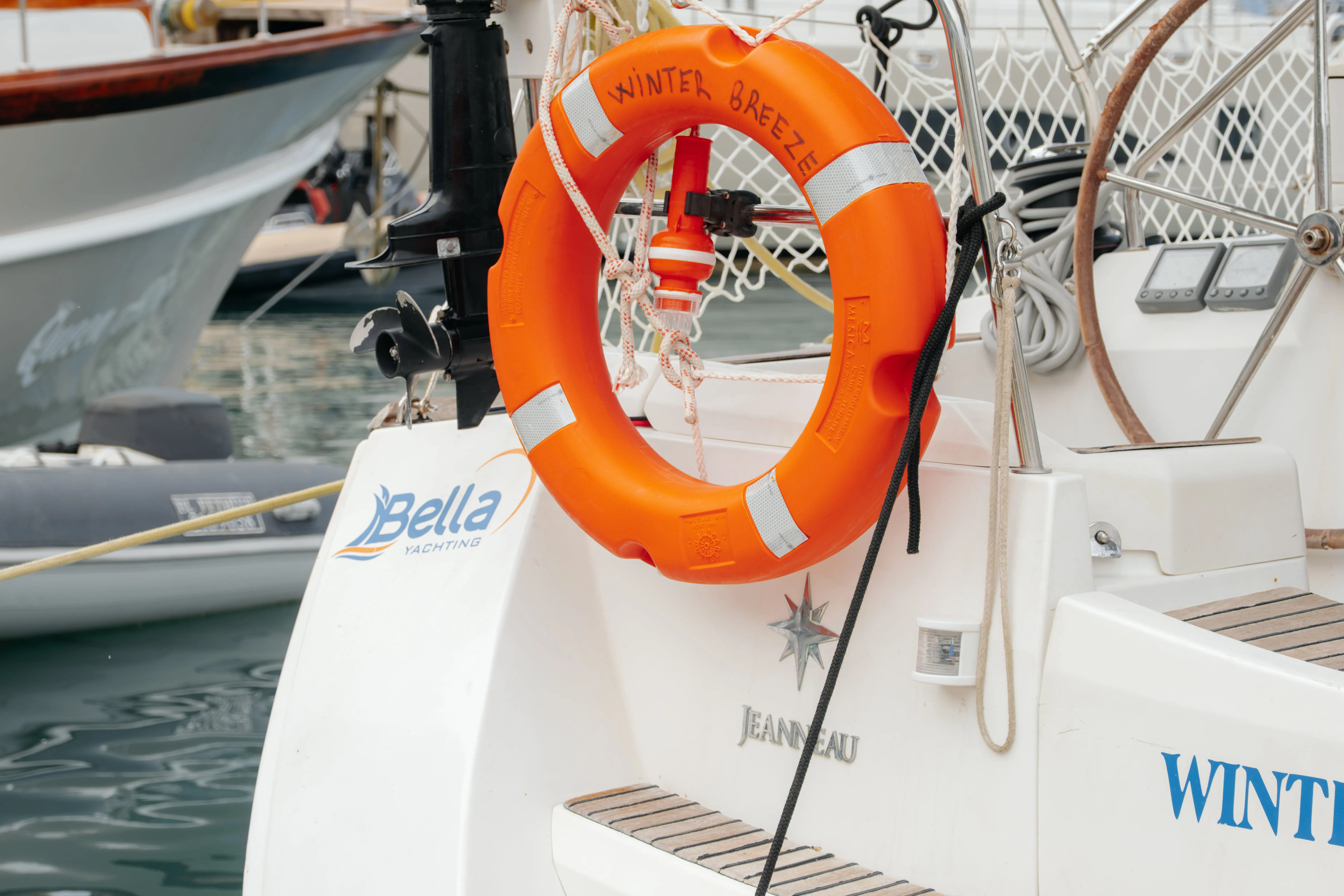 Sun Odyssey 42 i Classic — фотография яхты 4