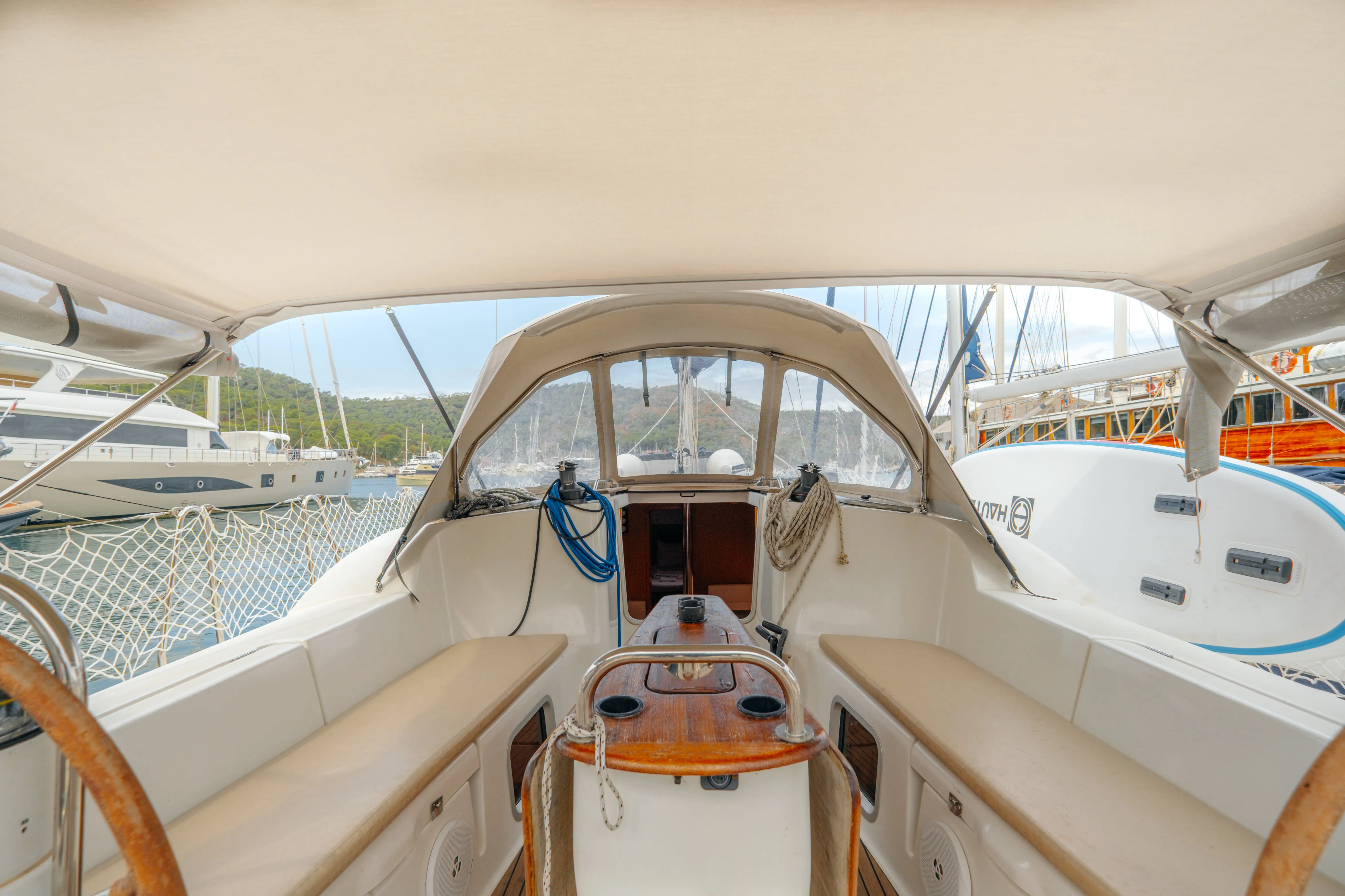 Sun Odyssey 42 i Classic — фотография яхты 8