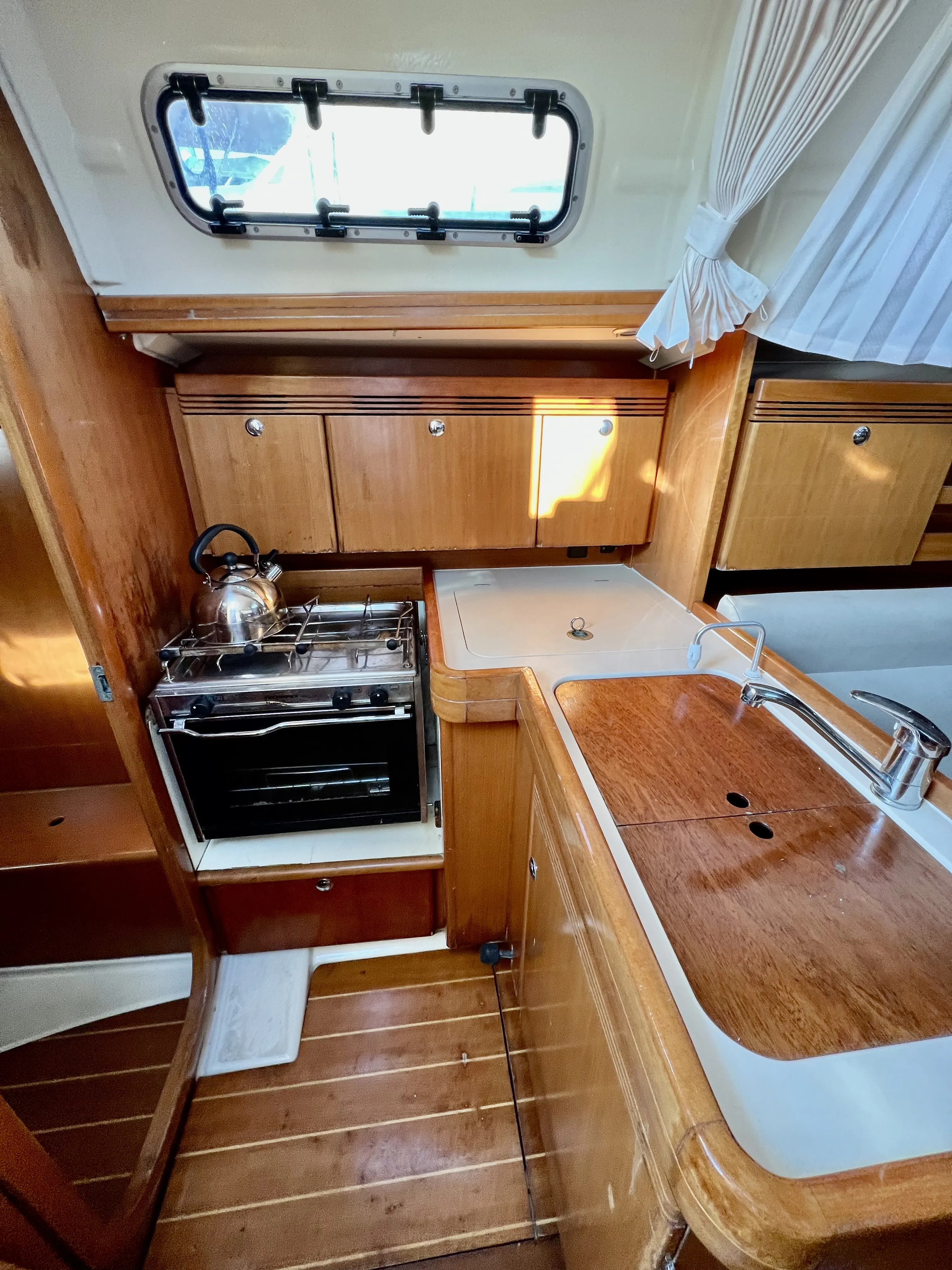 Dufour 34 Nefeli — foto dello yacht n. 7