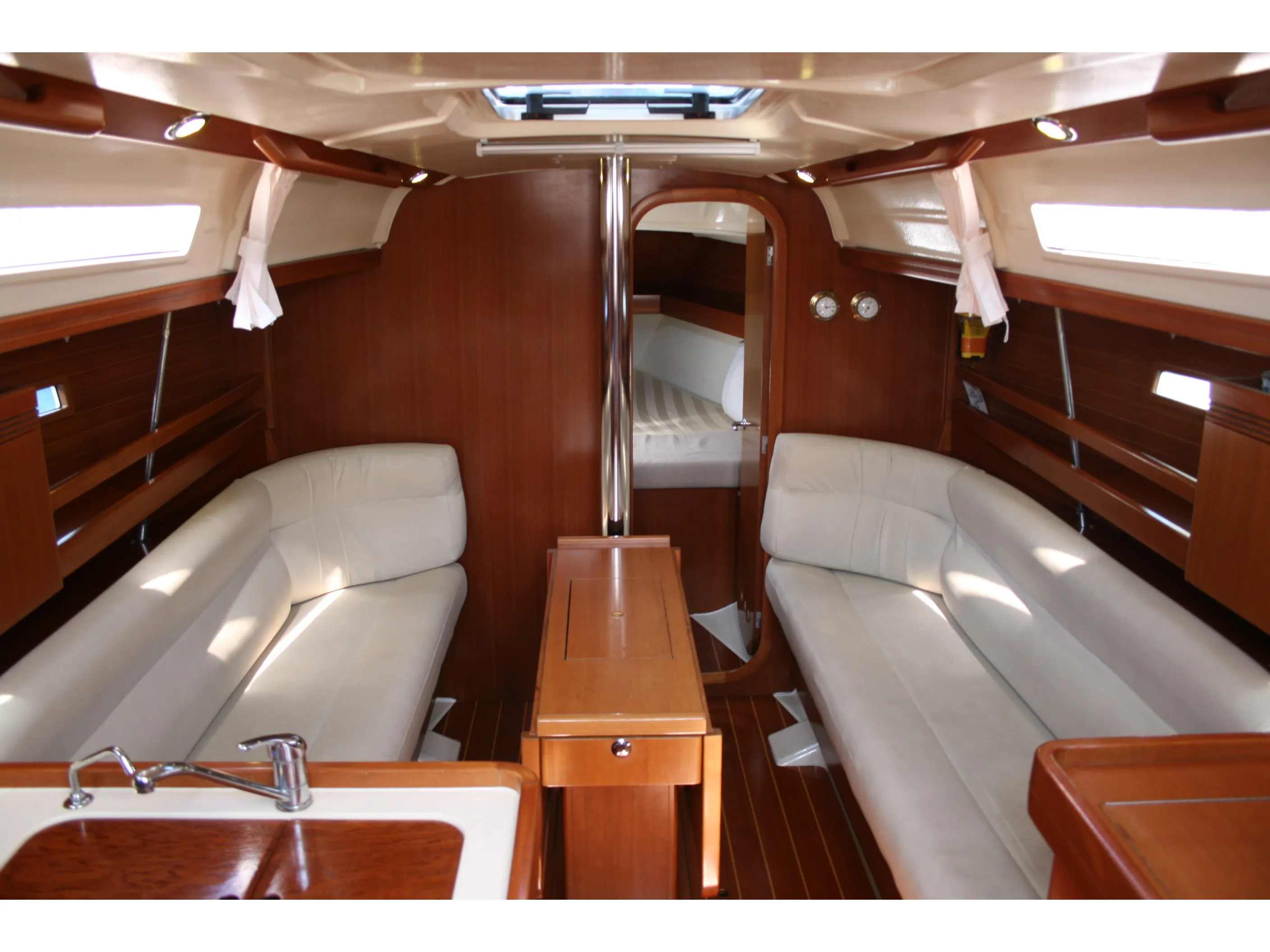 Dufour 34 Nefeli — foto dello yacht n. 2