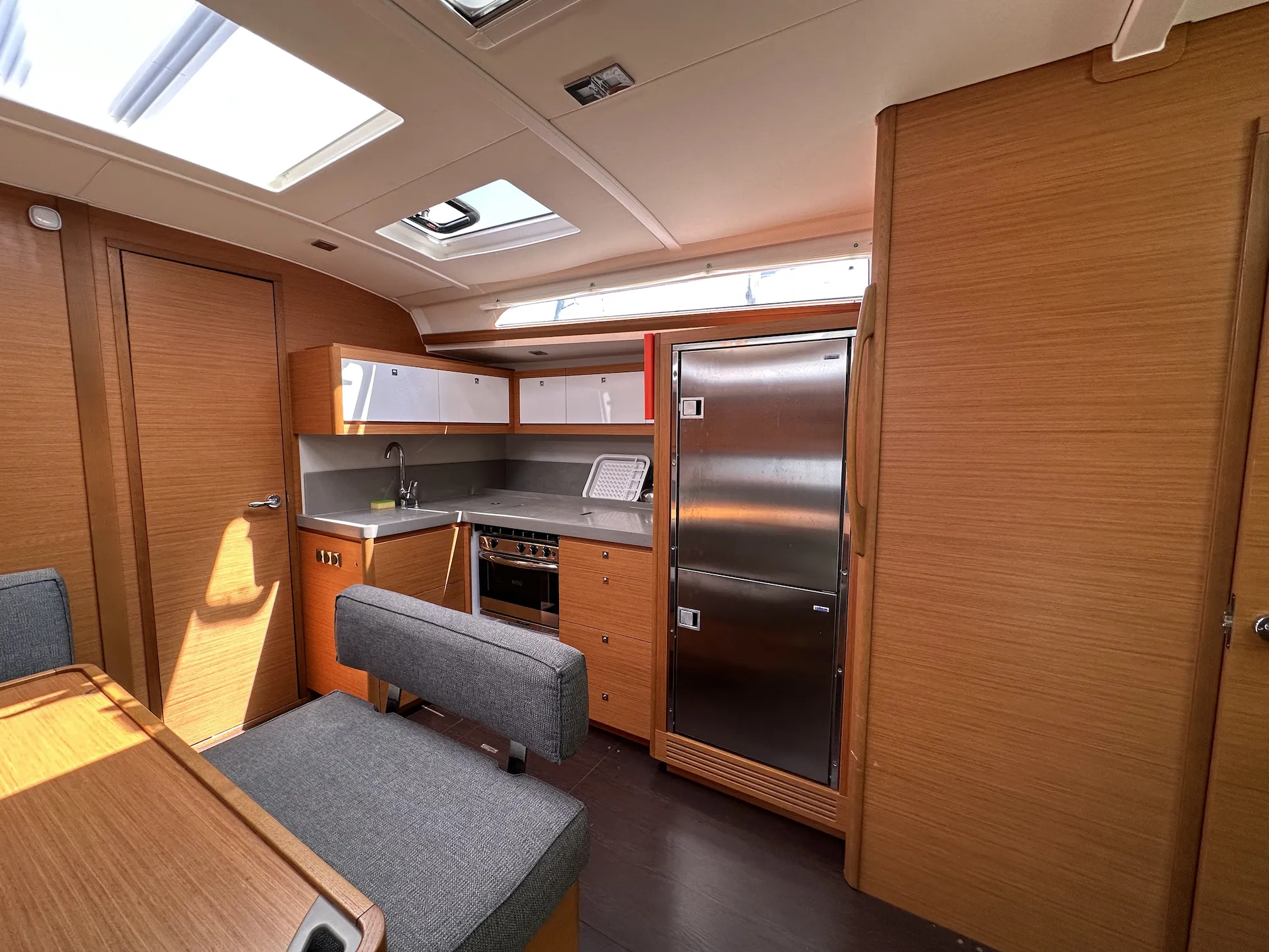Dufour 470 Suha Bey — фотография яхты 6