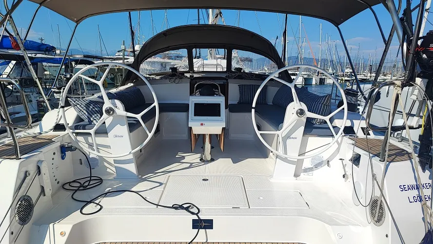Bavaria 51 Cruiser Seawalker — фотография яхты 27