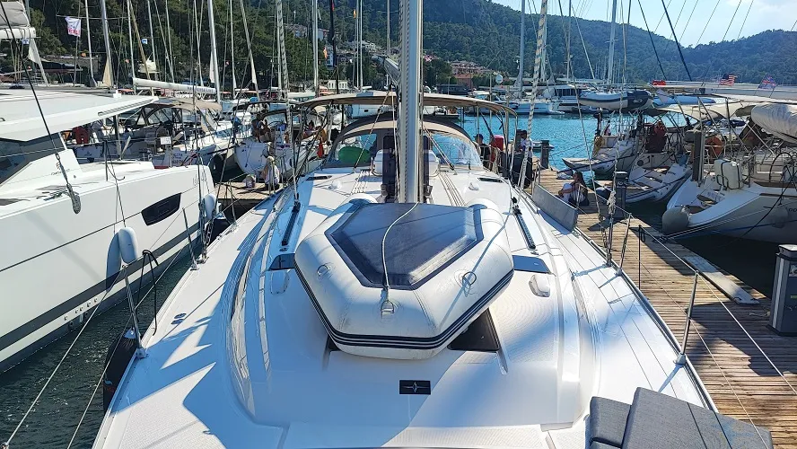 Bavaria 51 Cruiser Seawalker — фотография яхты 29