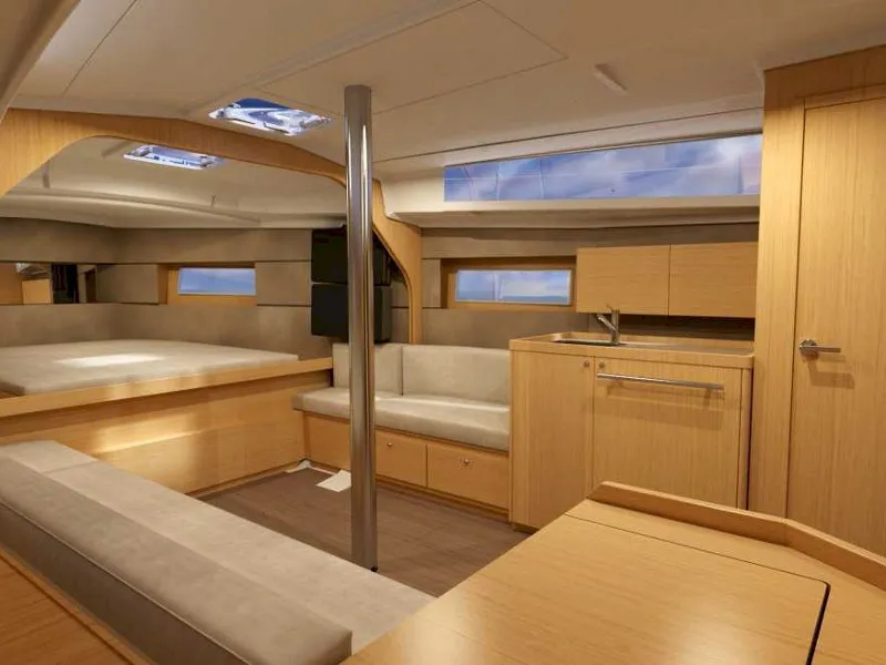 Oceanis 38 Chiara — фотография яхты 2