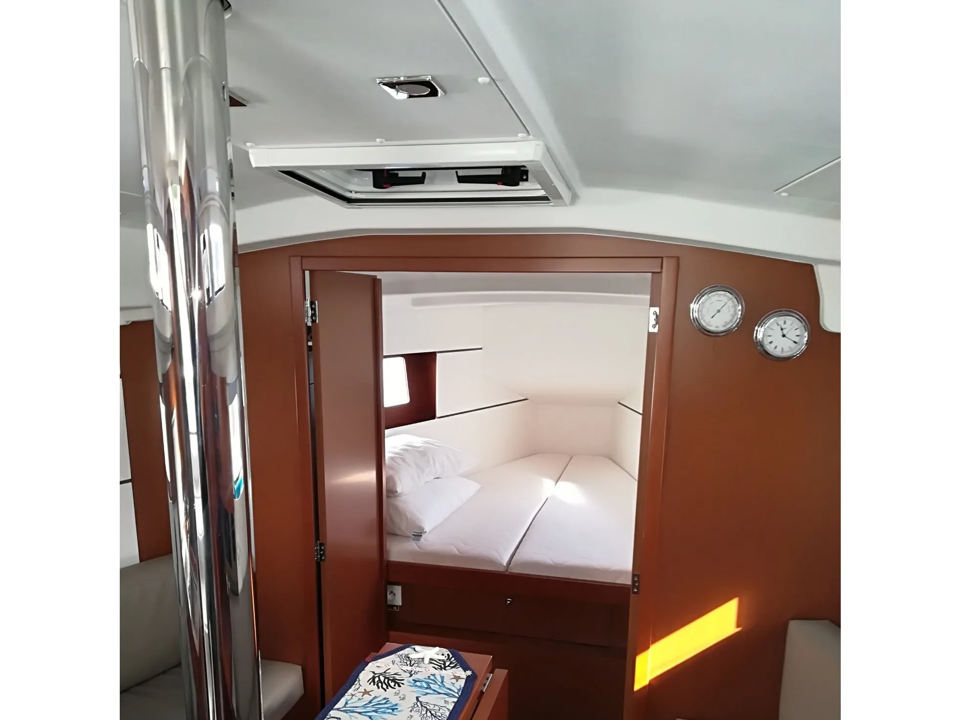 Oceanis 35 Te Fiti — фотография яхты 2