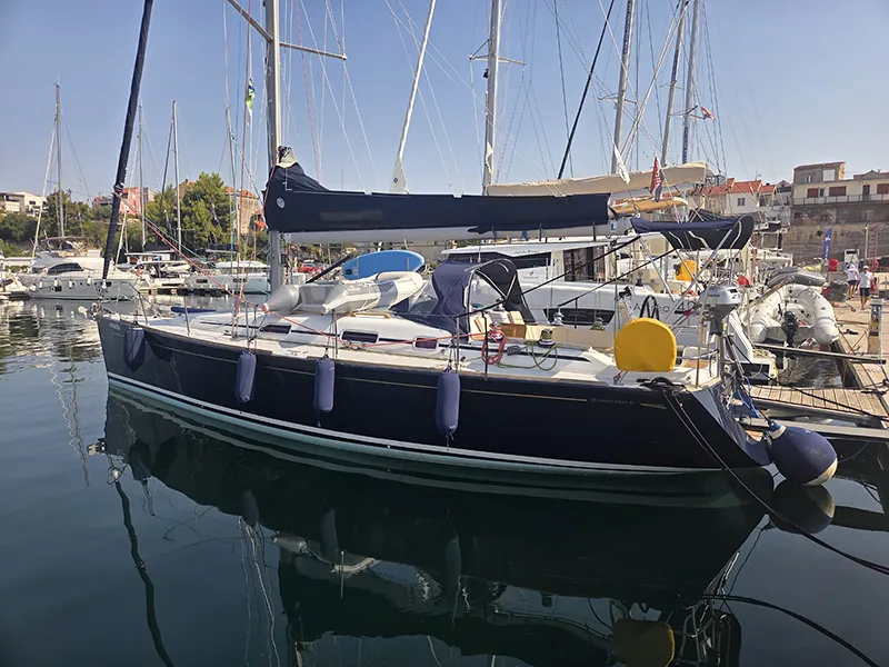 Grand Soleil 40 ŠJOR III — yacht photo 1