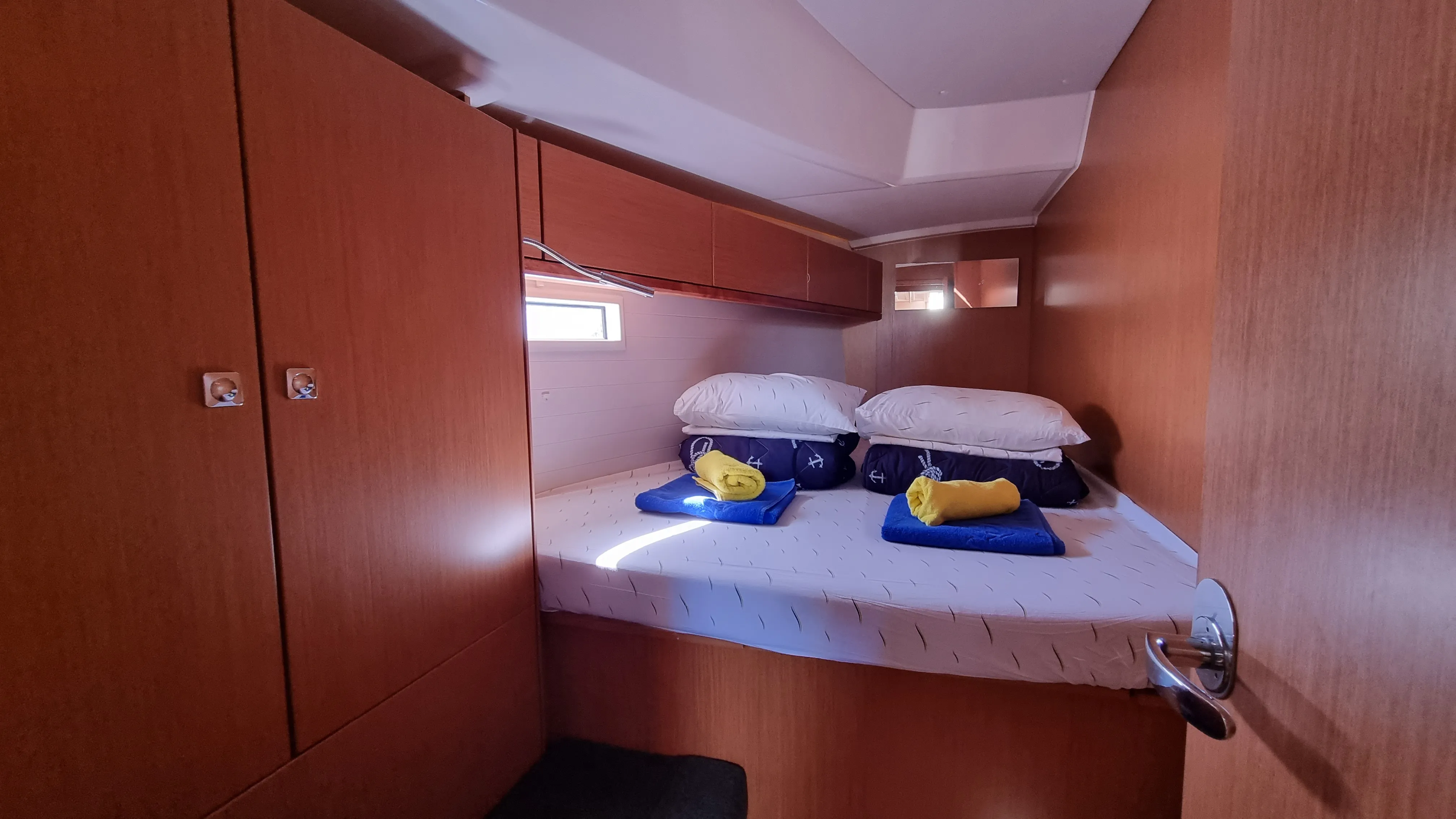 Bavaria Cruiser 46 Iustitia — фотография яхты 18