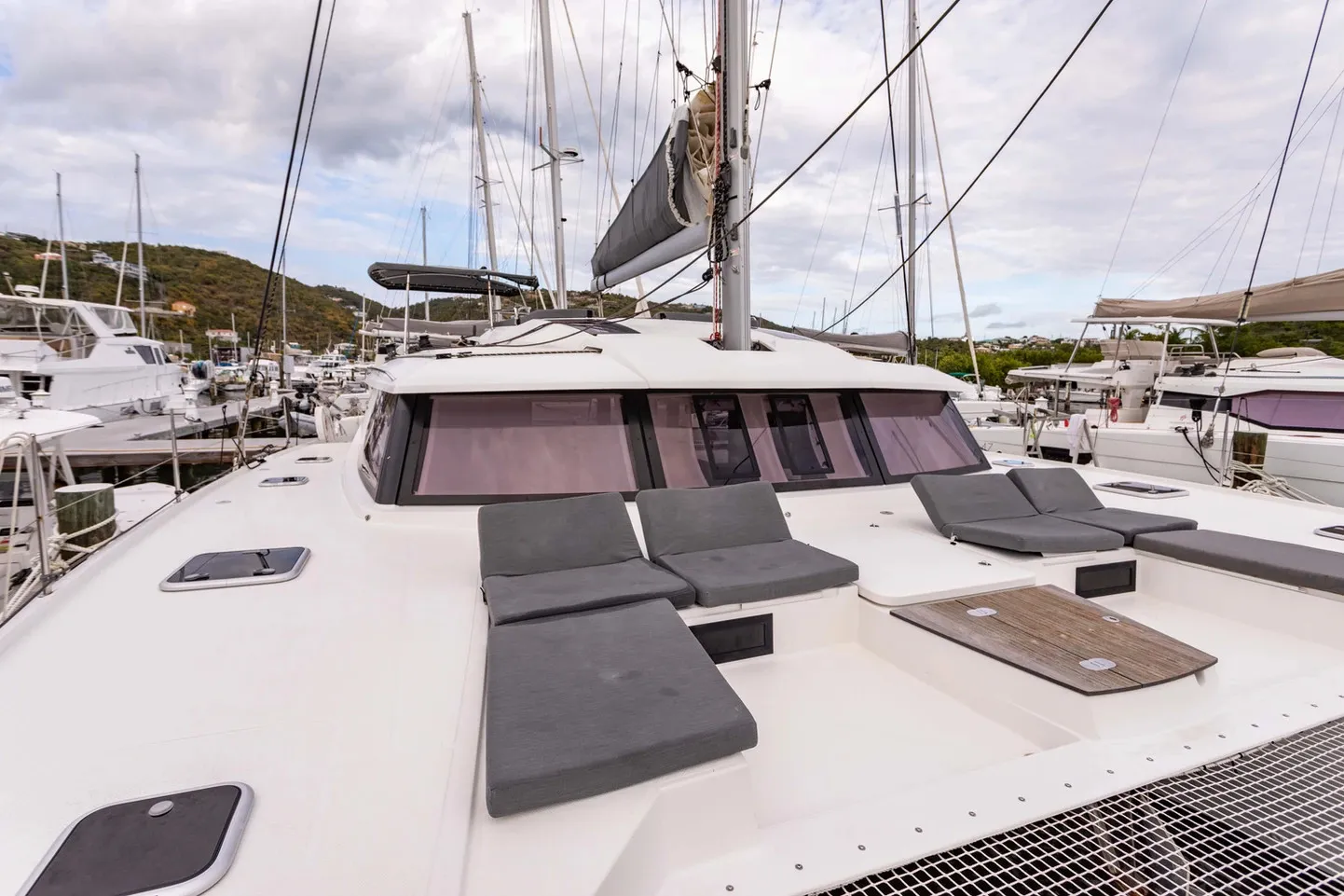 Saba 50 Phoenix — foto dello yacht n. 14