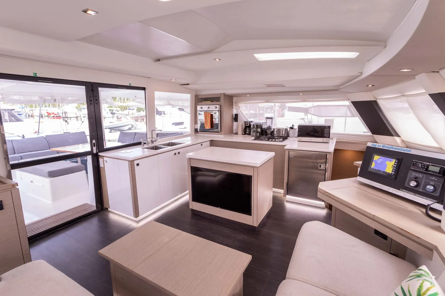 Saba 50 Phoenix — foto dello yacht n. 3