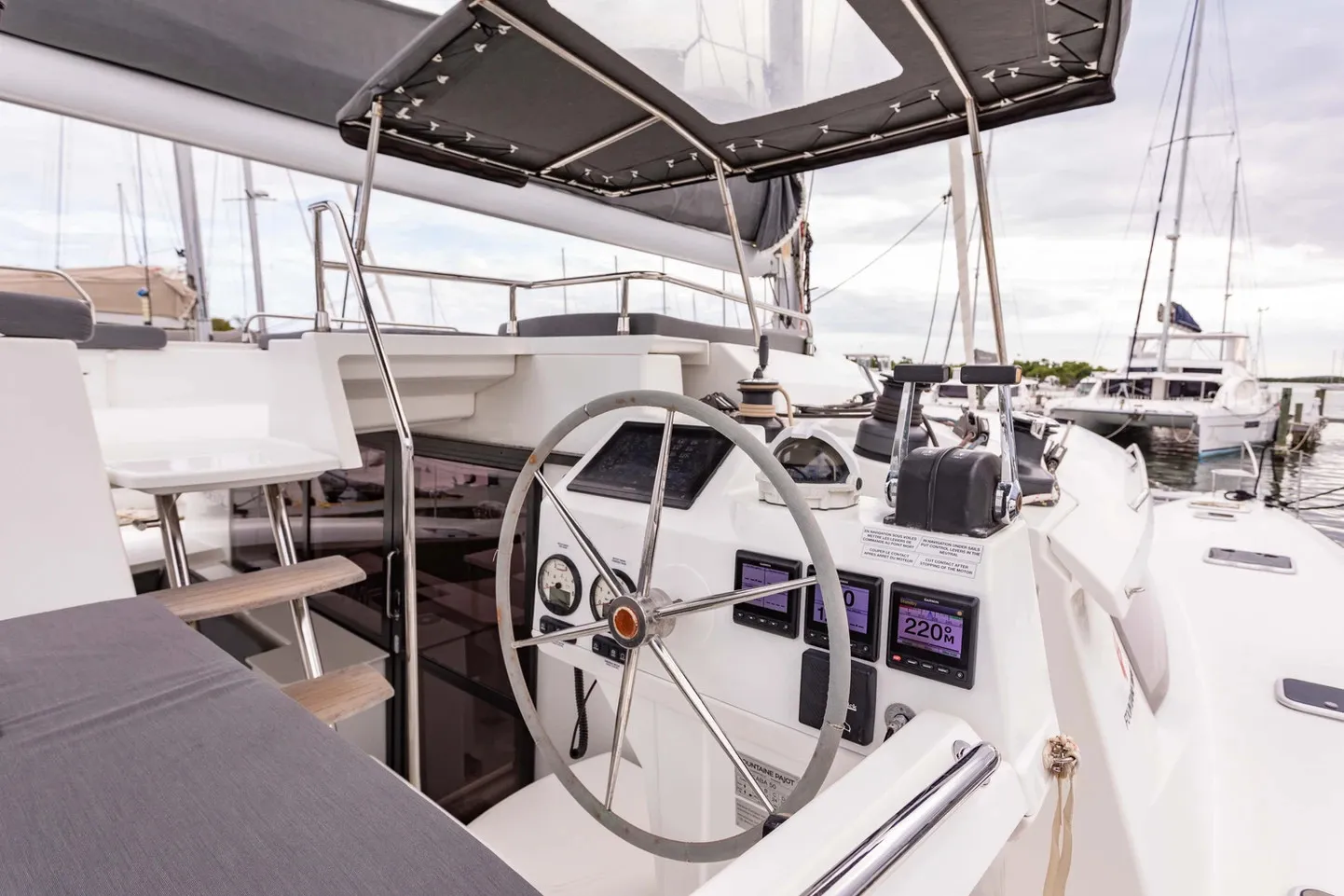 Saba 50 Phoenix — foto dello yacht n. 9