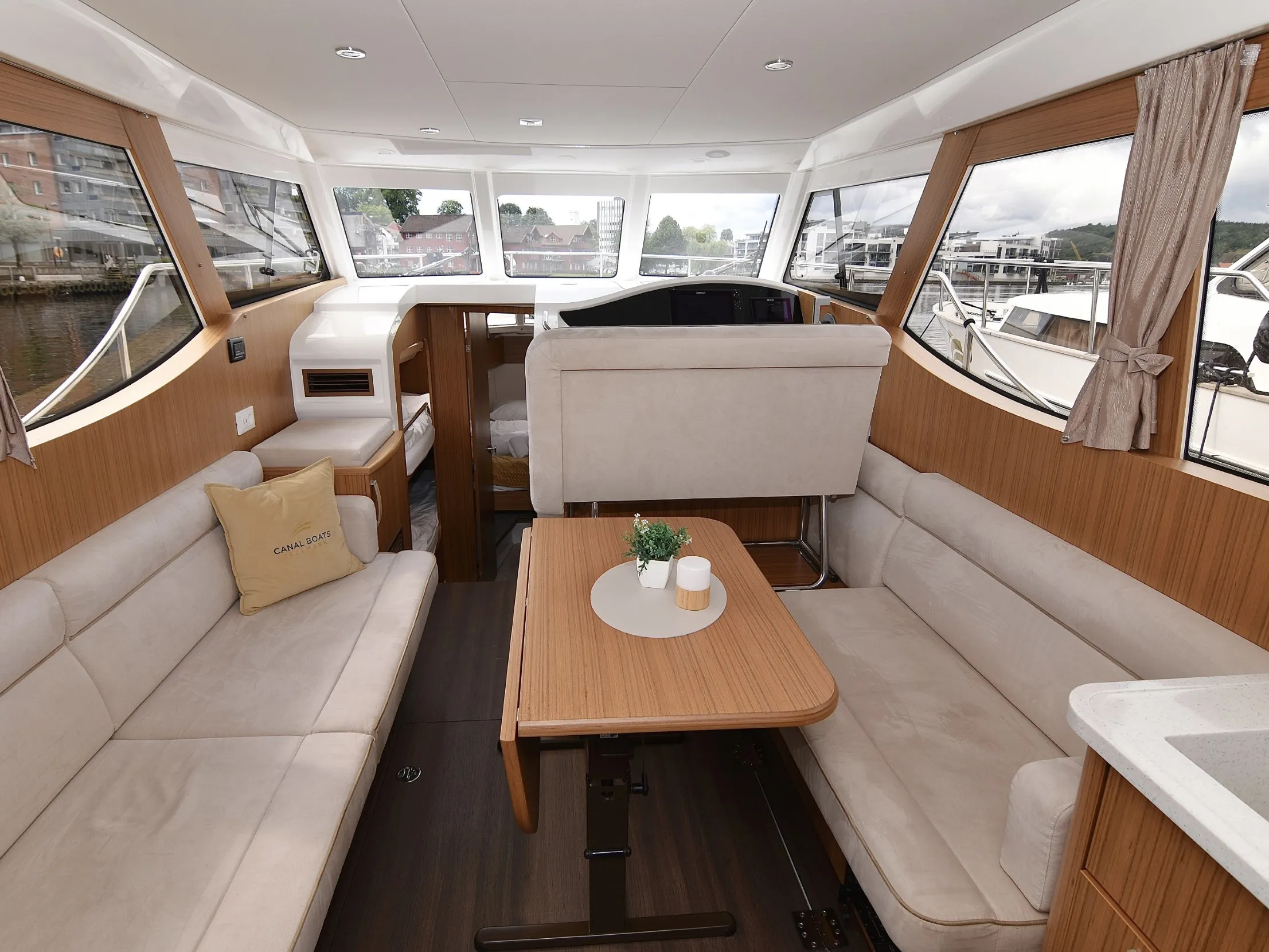 Greenline 33 Kragero — yacht photo 21