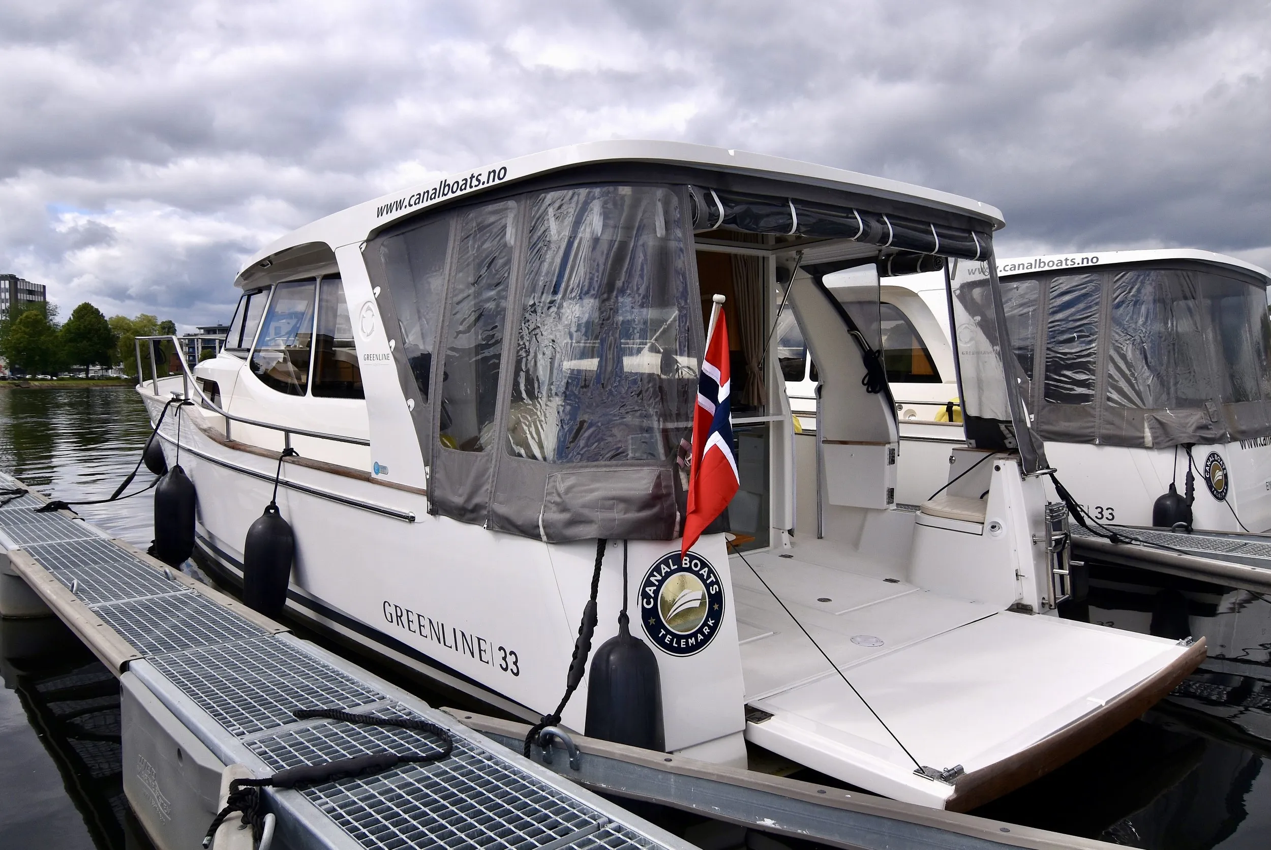 Greenline 33 Kragero — yacht photo 29