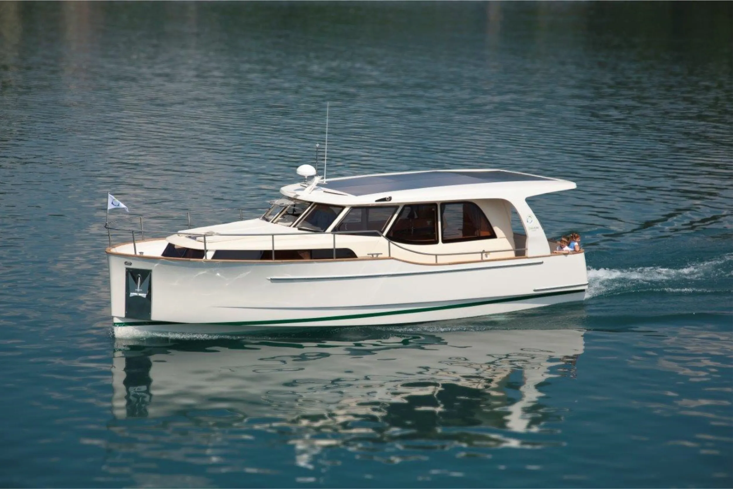 Greenline 33 Kragero — yacht photo 17