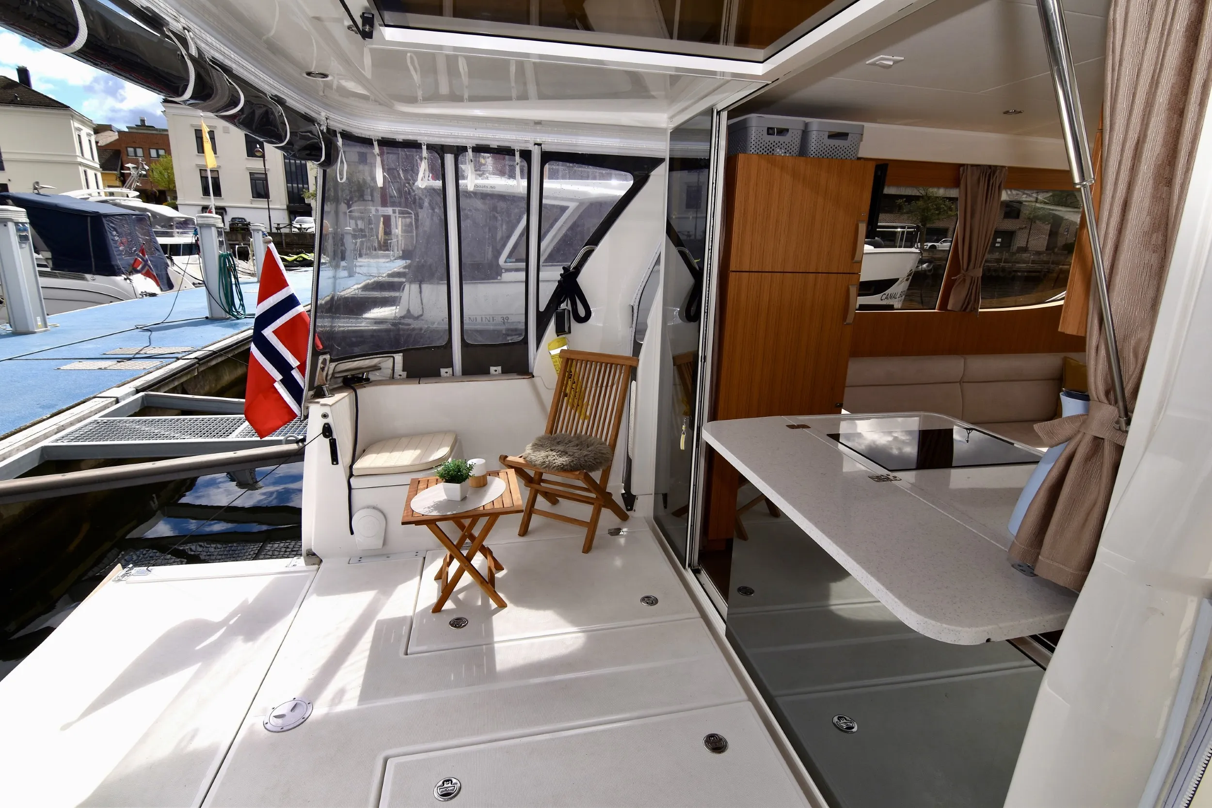 Greenline 33 Kragero — yacht photo 14