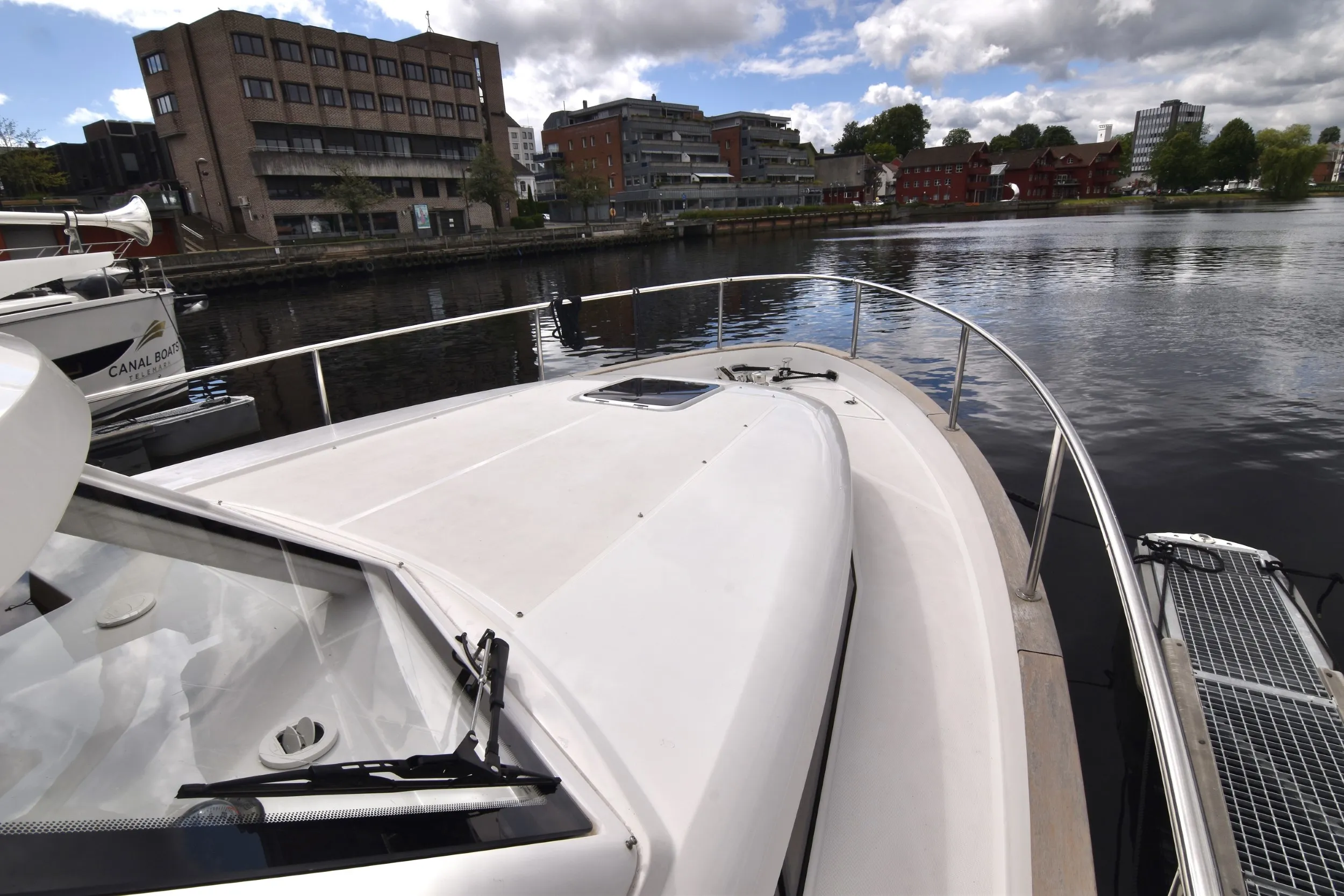 Greenline 33 Kragero — yacht photo 30