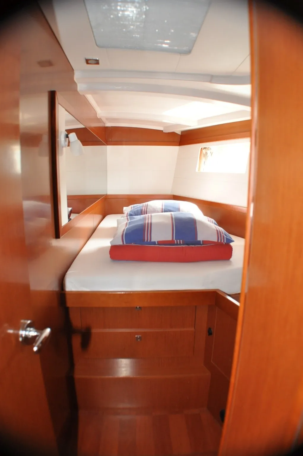 Oceanis 48 Cheeky Lady — yacht photo 6