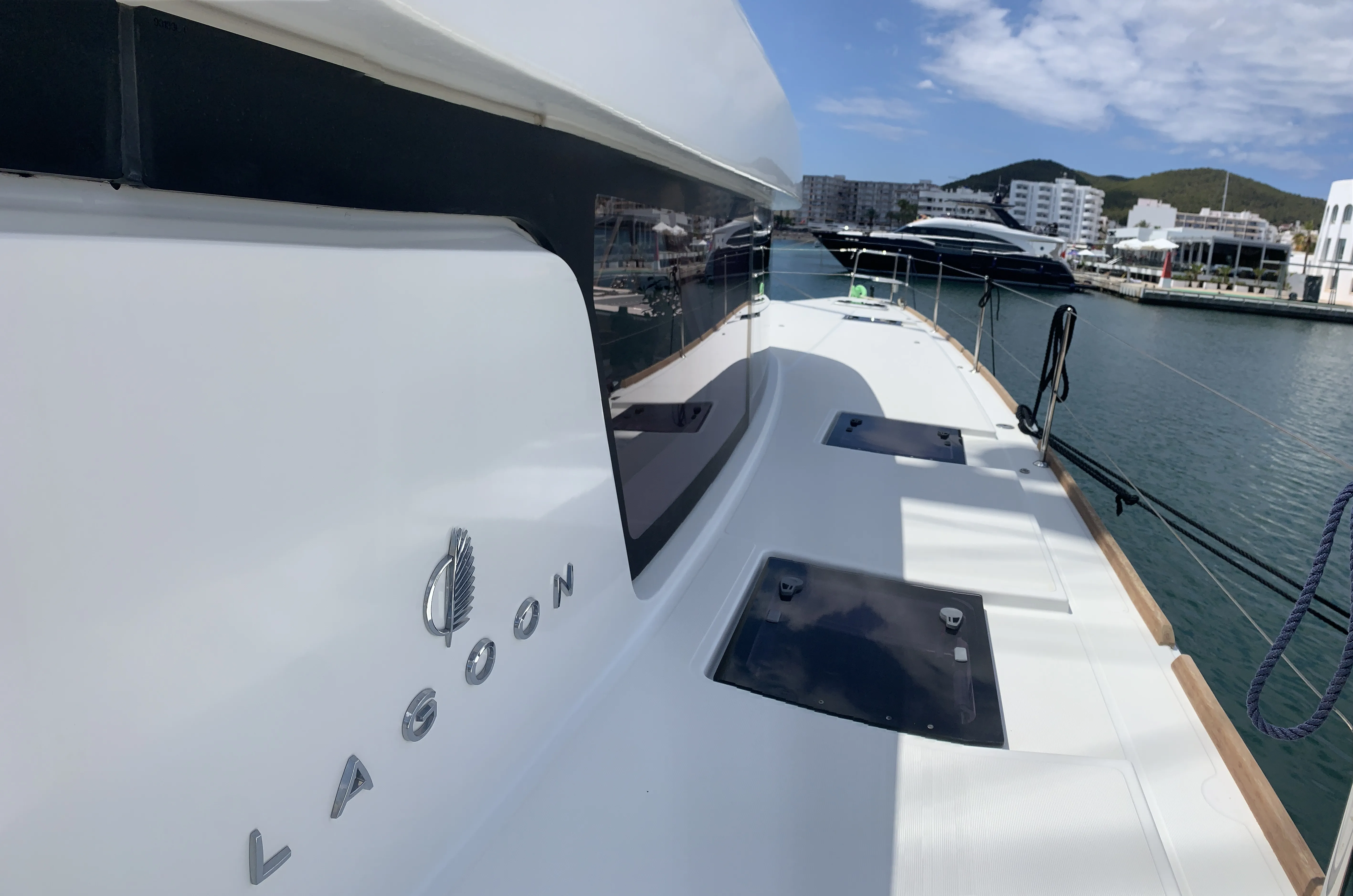 Lagoon 52 GOA 10 — фотография яхты 11