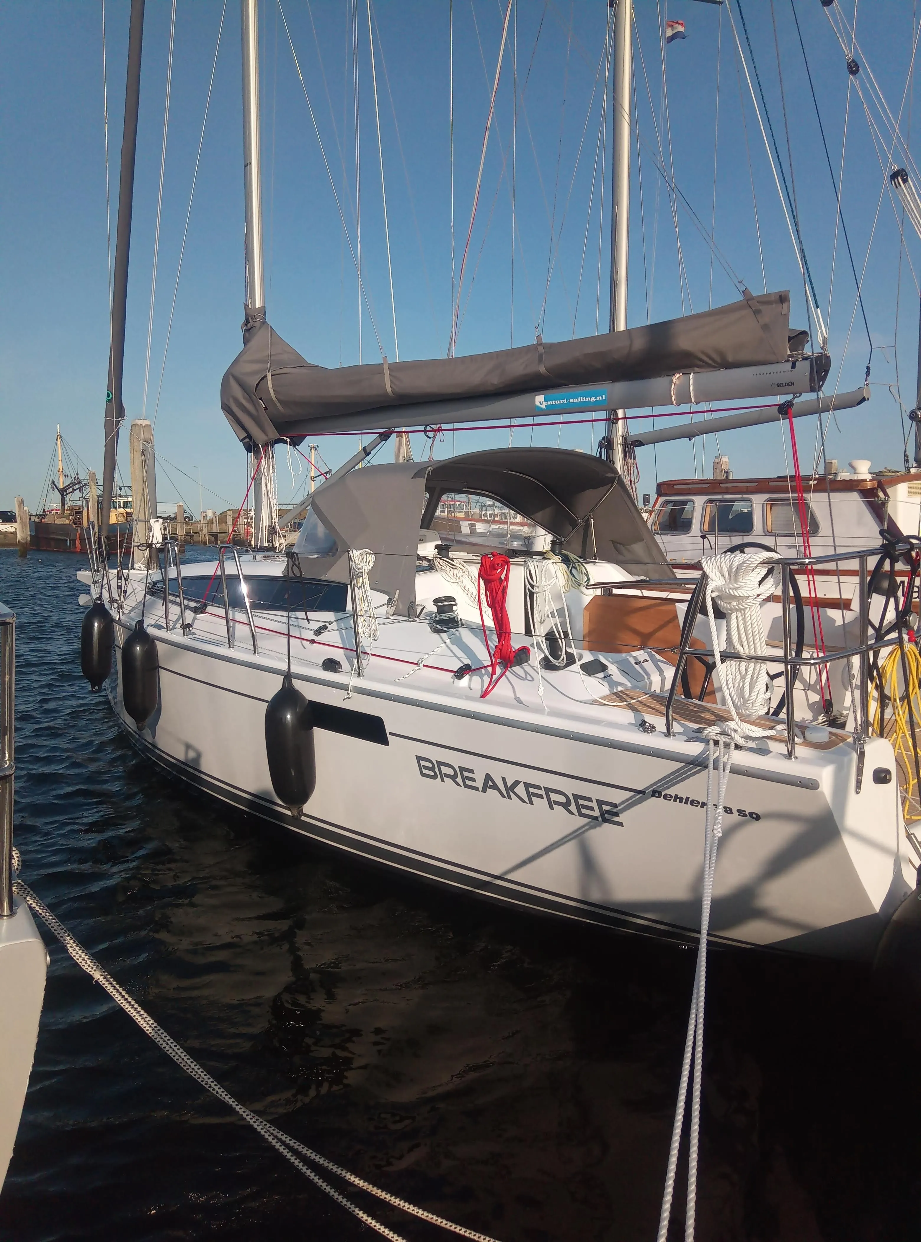 Dehler 38 Break Free — снимка на яхтата 2