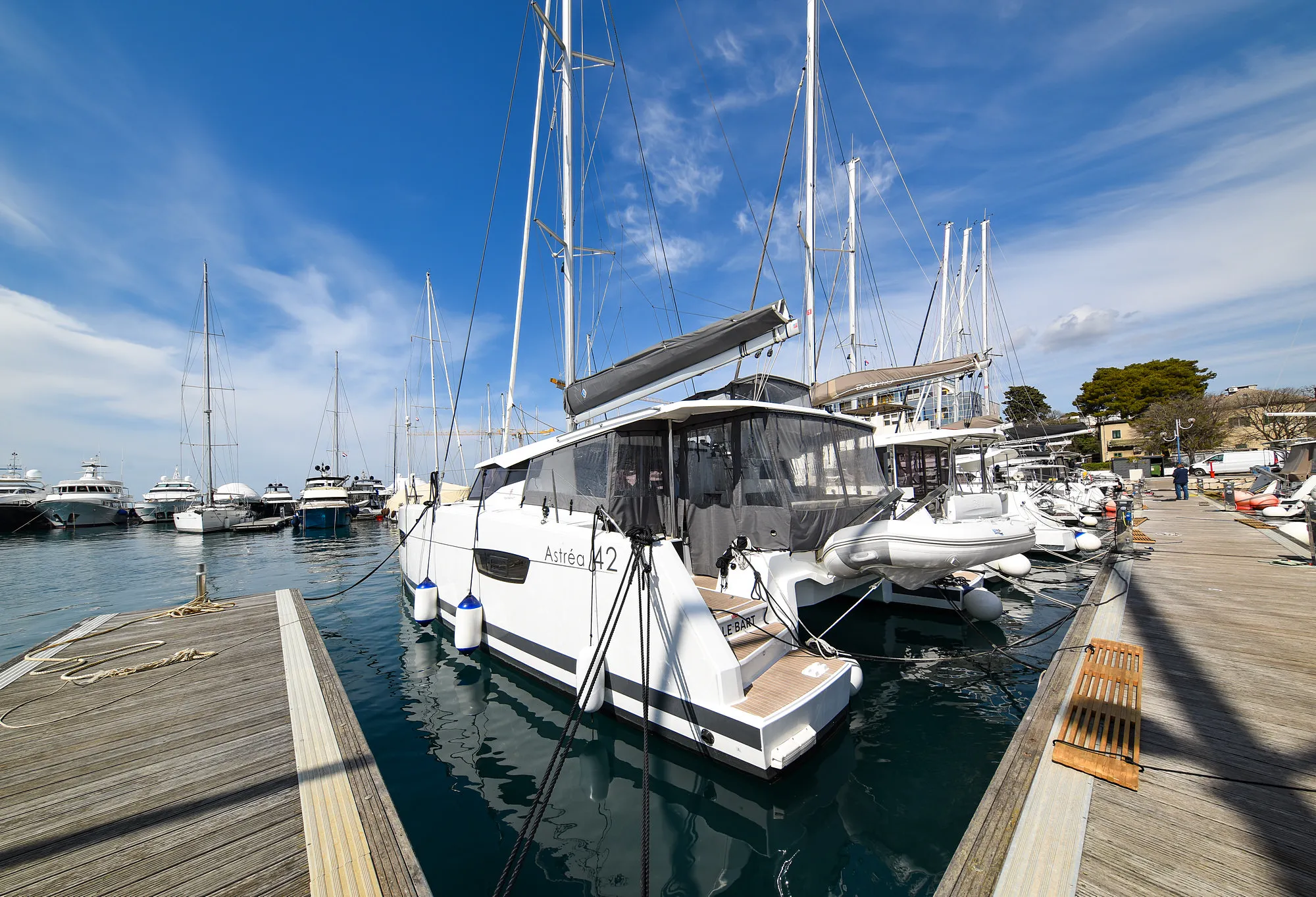 Astréa 42 Le Bart — фотография яхты 48