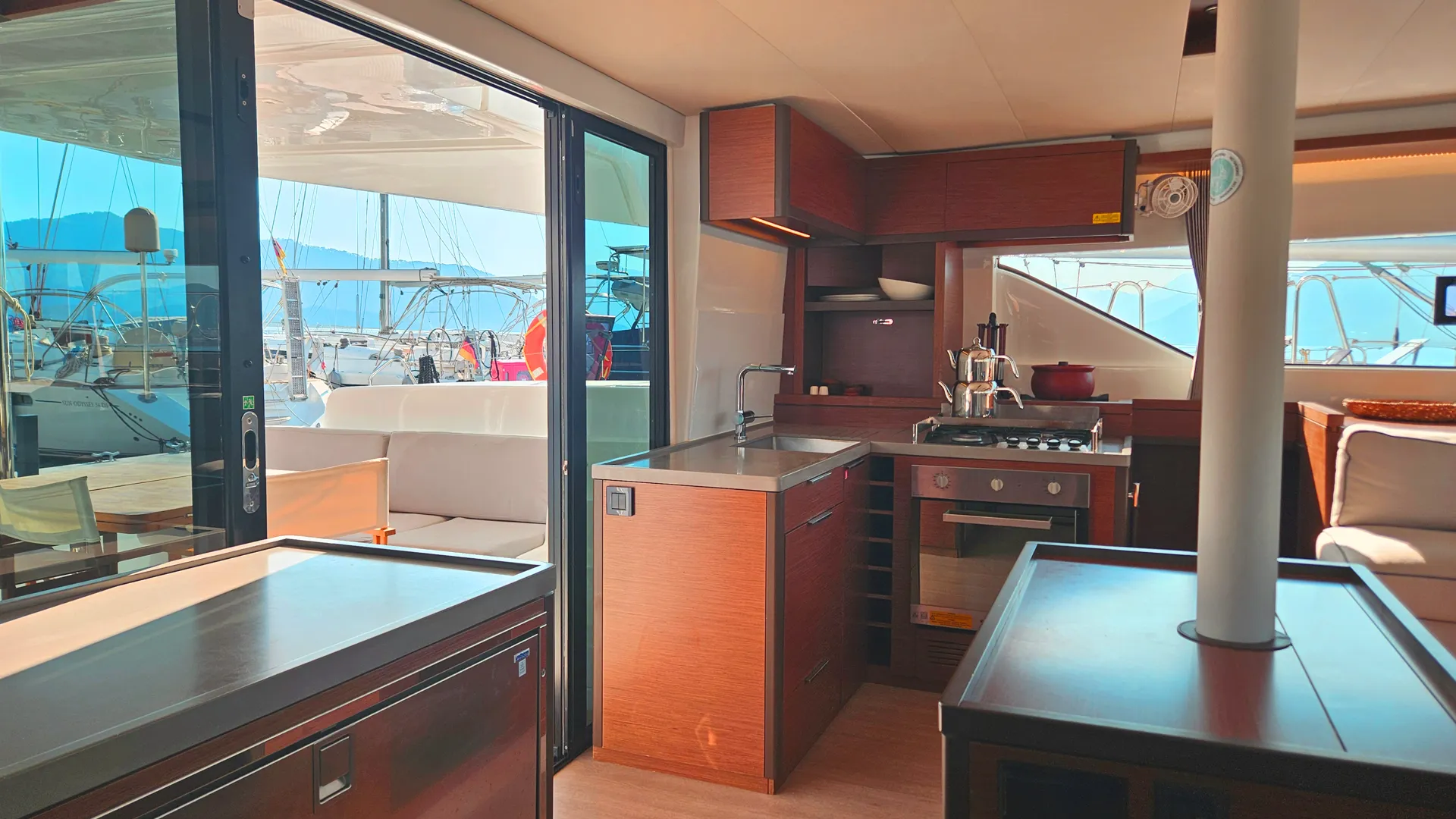 Lagoon 50 Alchera — fotografia jachty 2