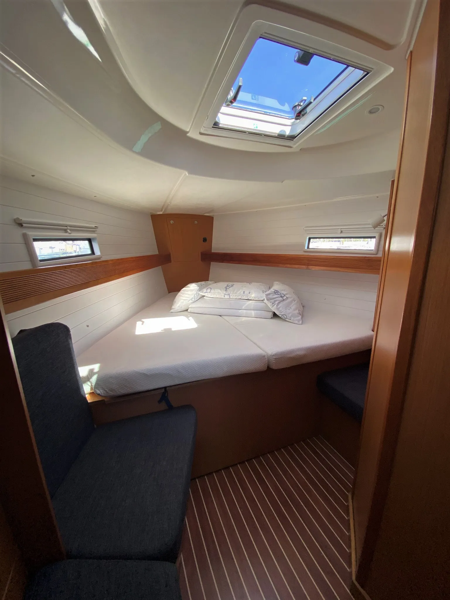 Bavaria Cruiser 40 Nia-Nya — фотография яхты 2
