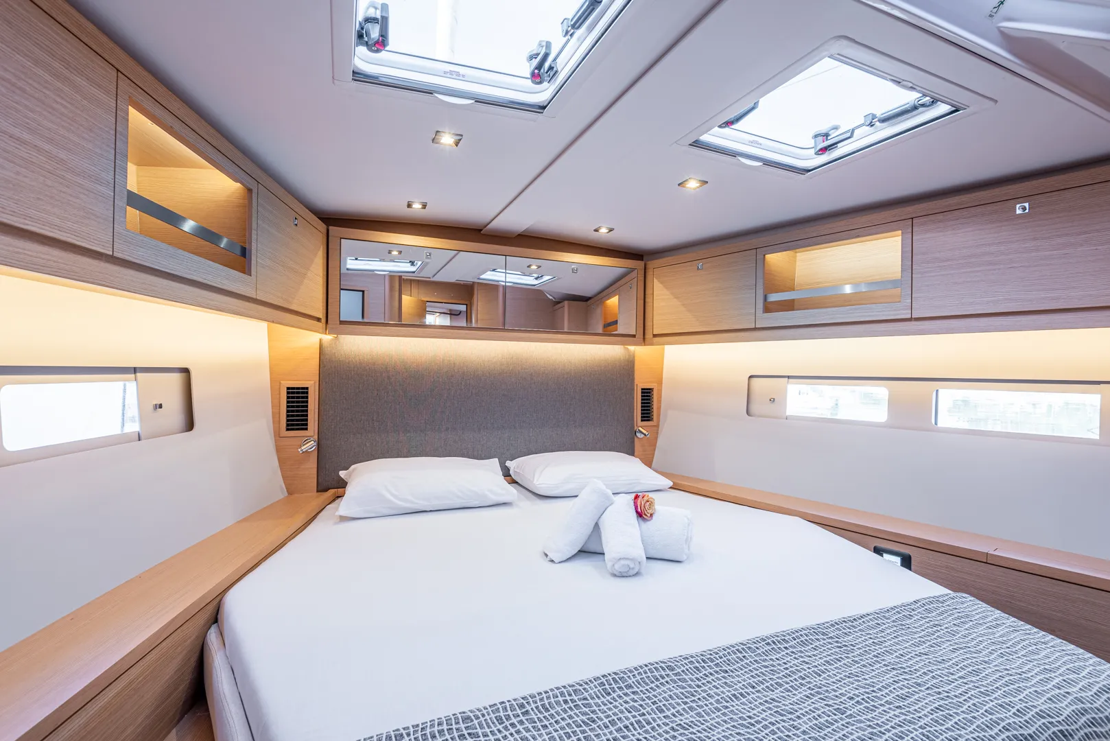Dufour 530 ARTEMIDE — yacht photo 2