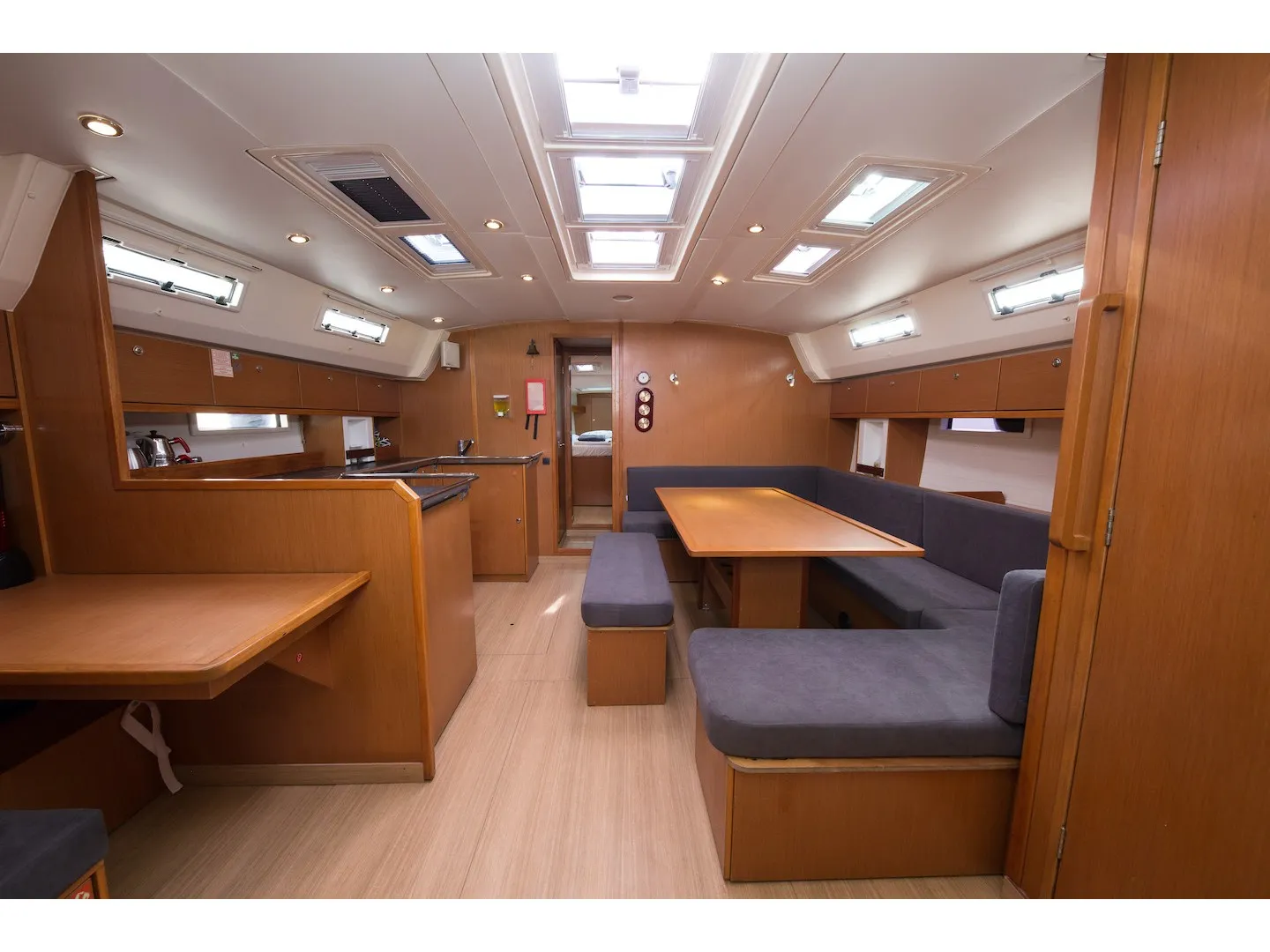 Bavaria 50 Aziza — фотография яхты 10
